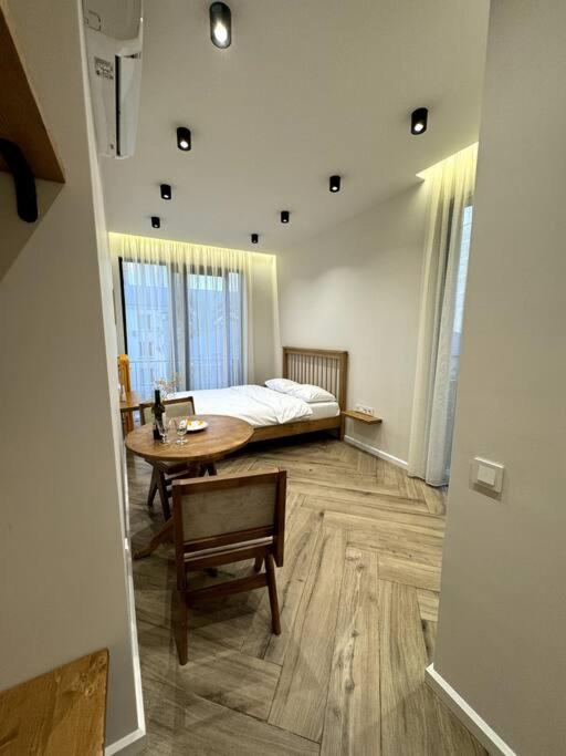 Niari Apartment 2 in old batumi view 5