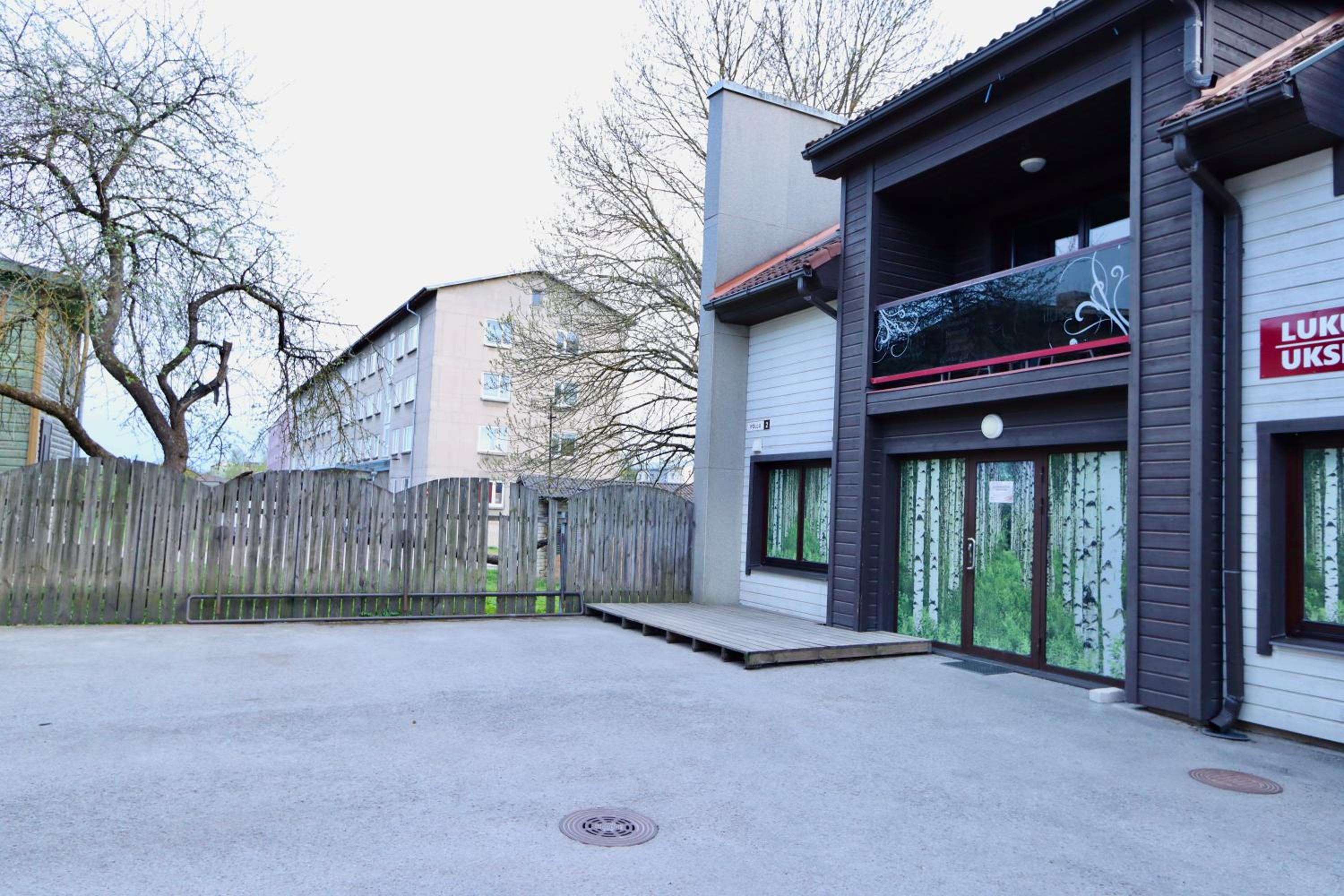 Paidestay apartment with balcony