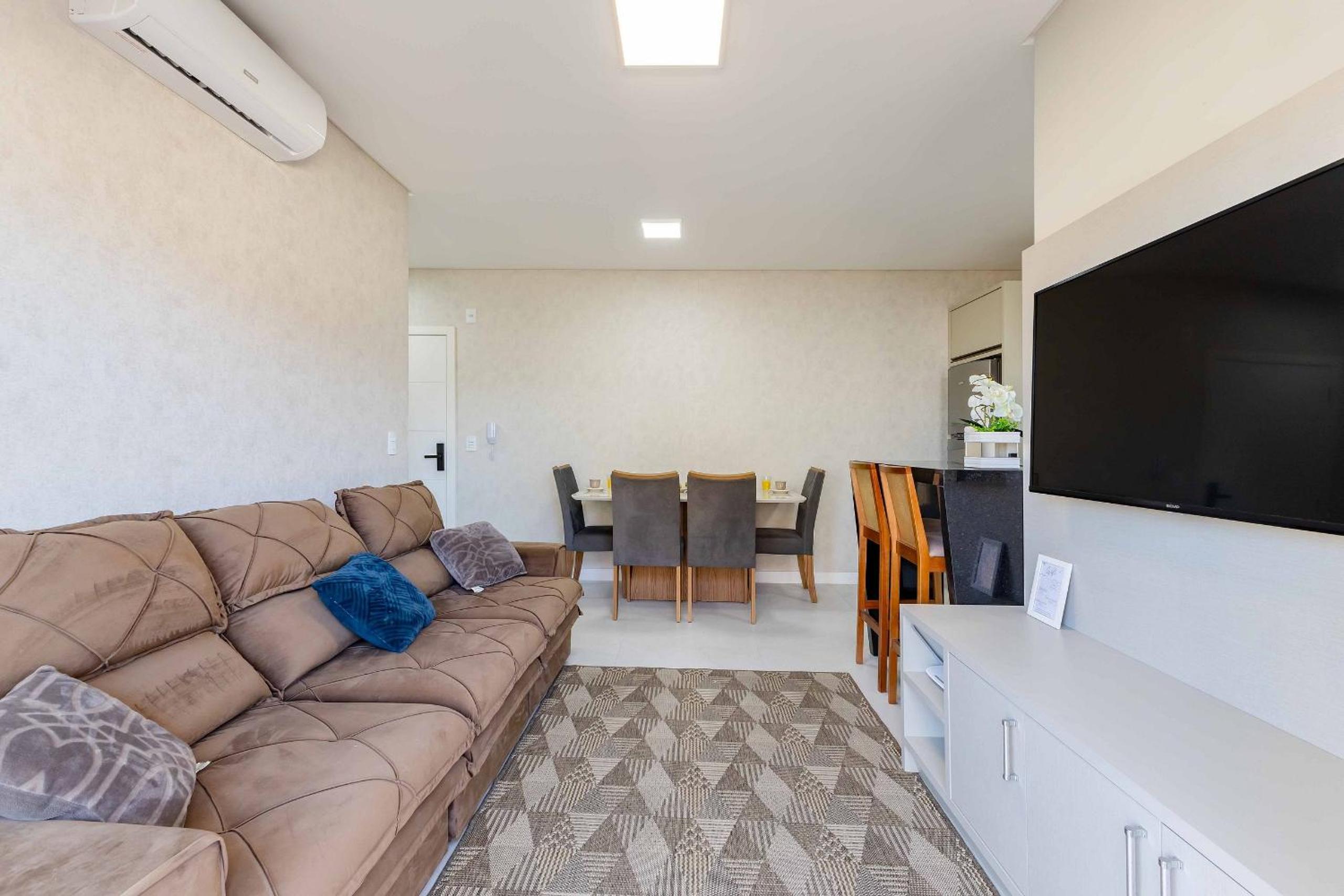 Apartamento Espetacular a 250 Metros da Praia de Bombinhas