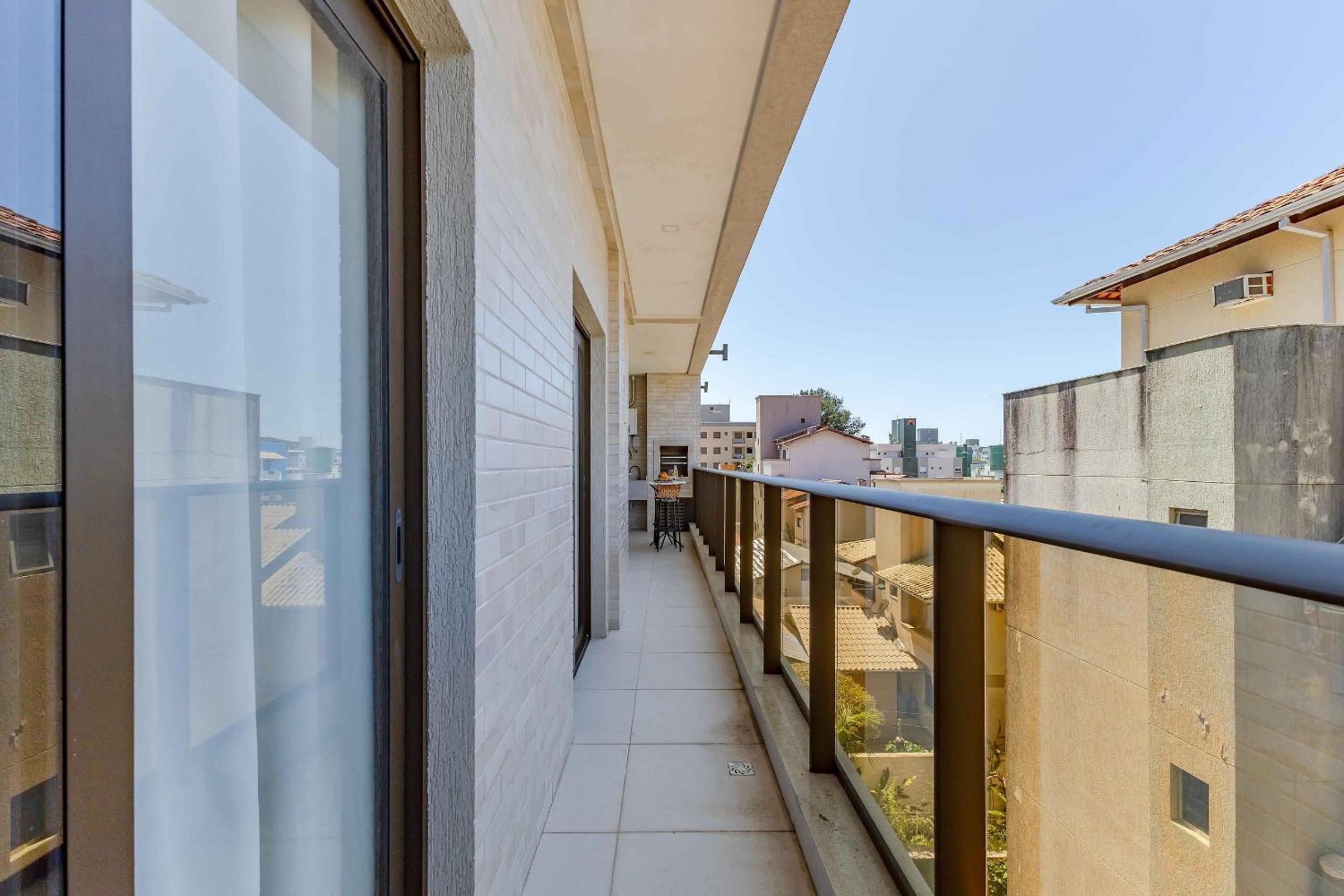 Apartamento Espetacular a 250 Metros da Praia de Bombinhas