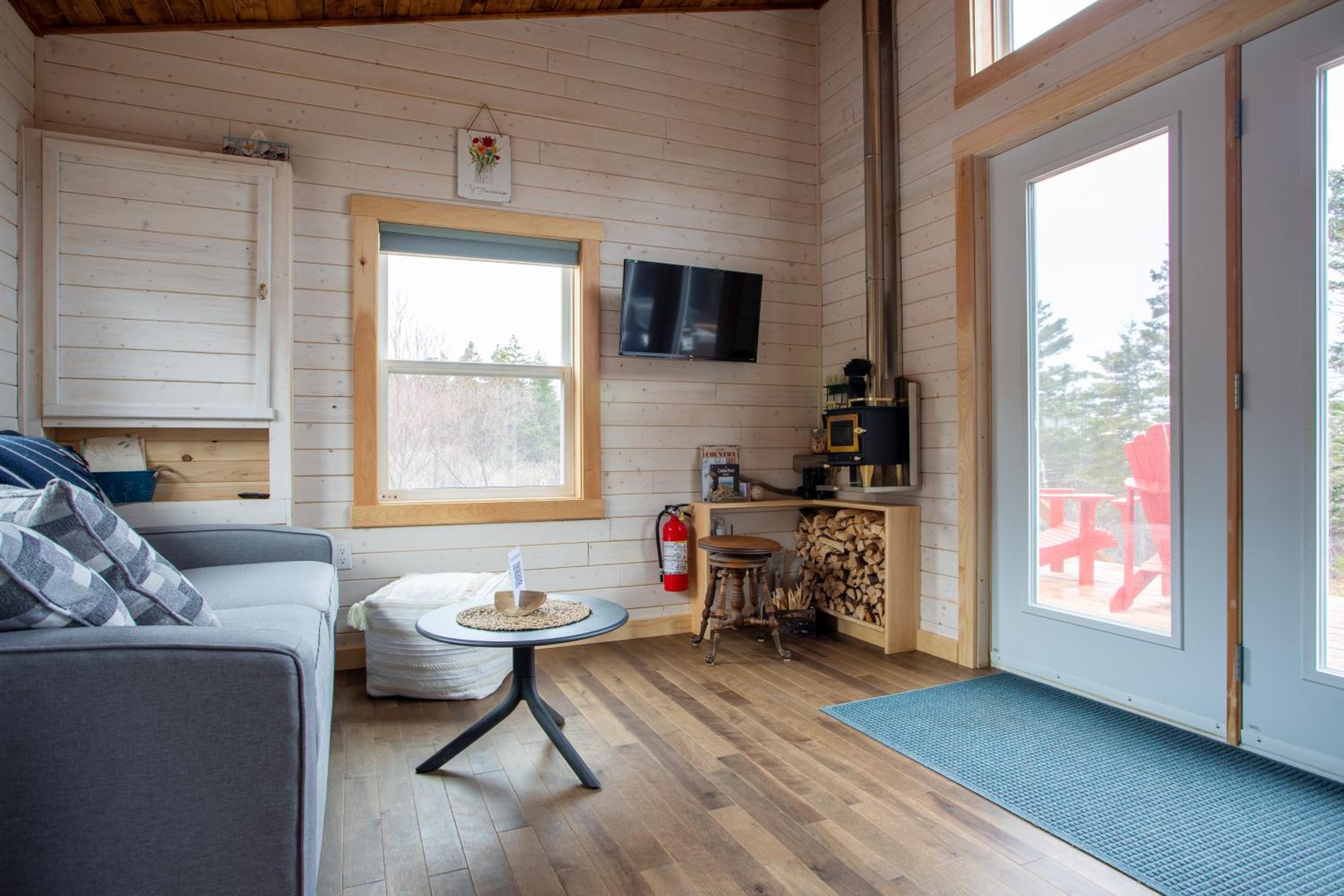 Cove & Sea Cabin