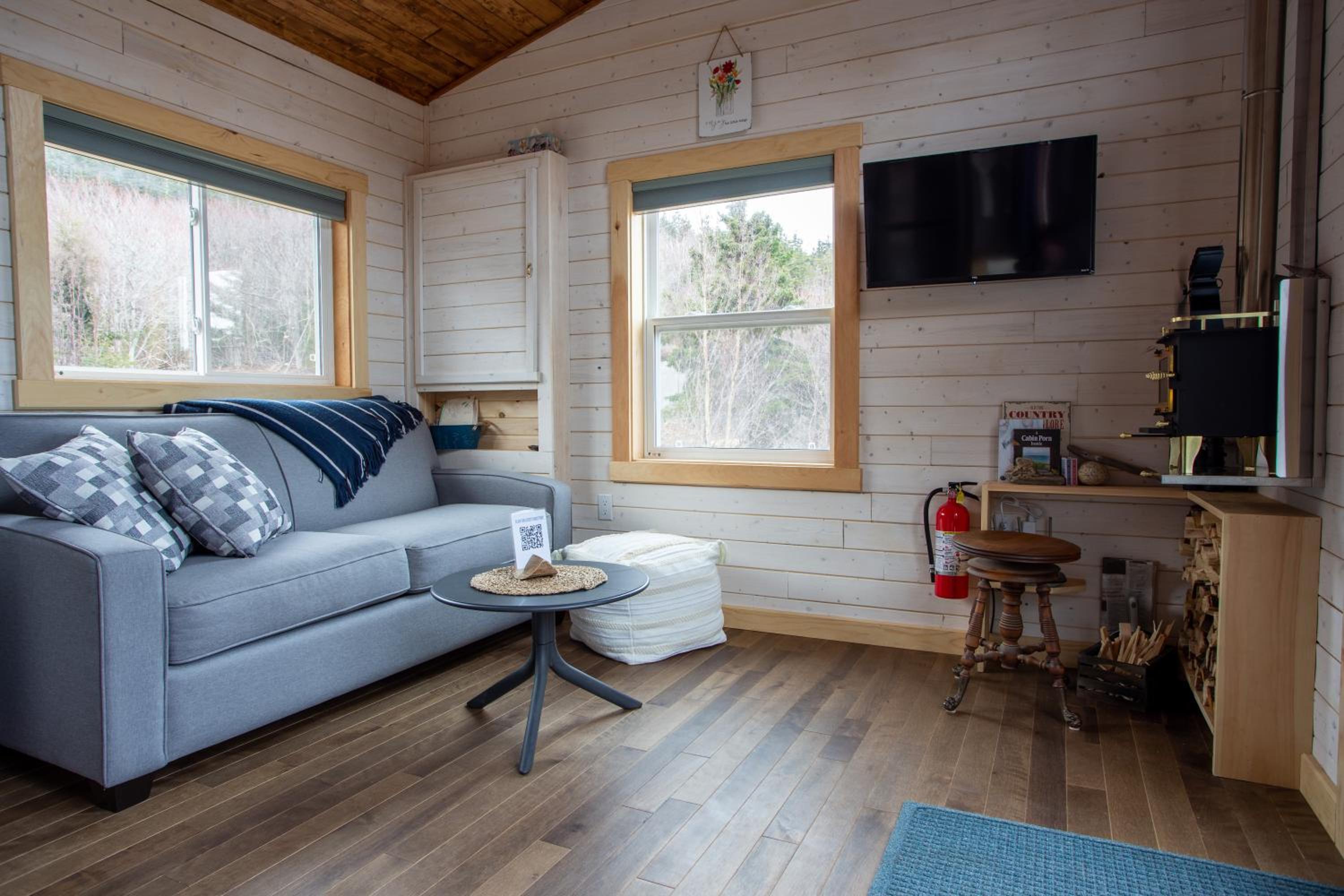 Cove & Sea Cabin