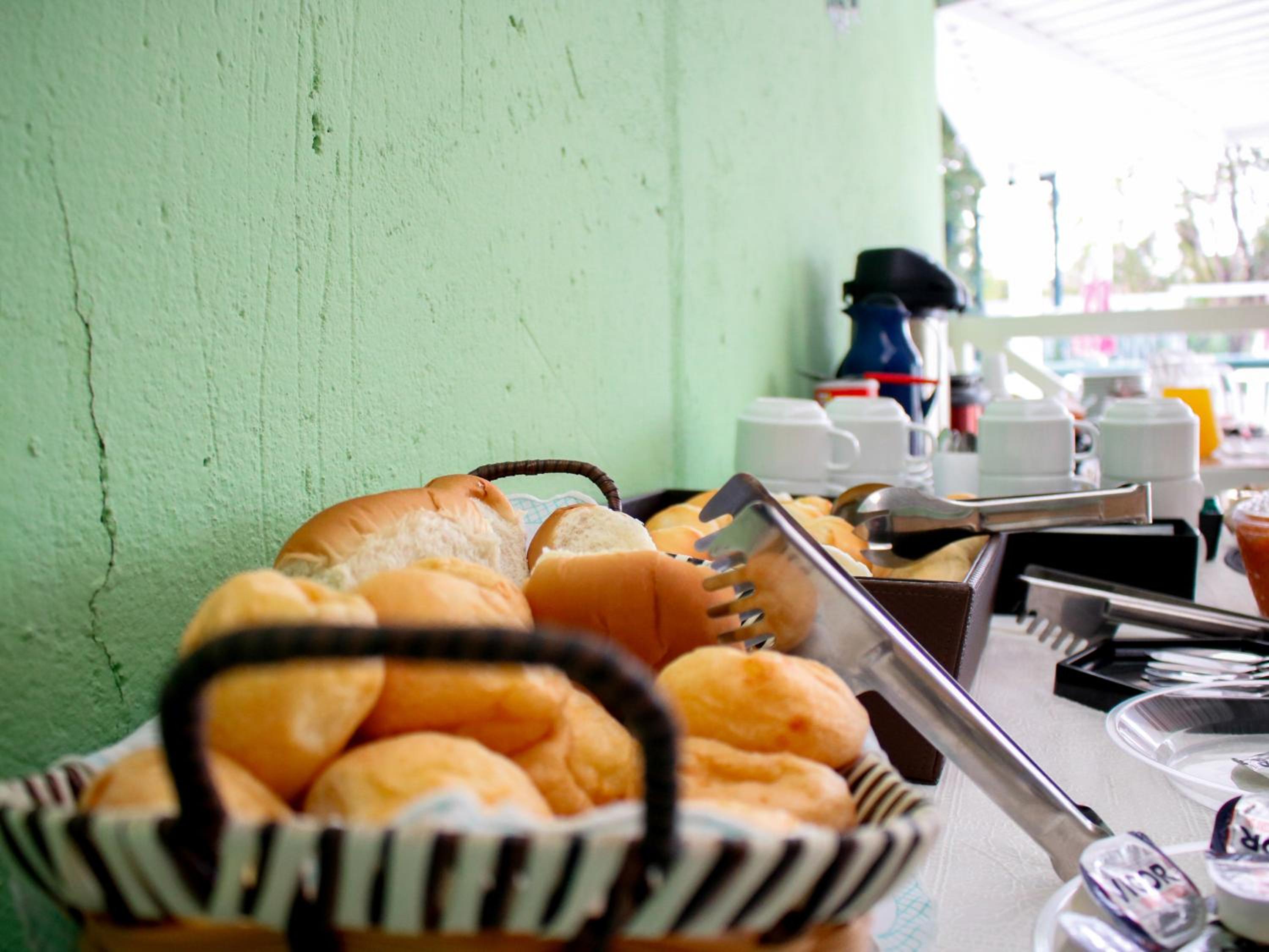 Pousada Encanto das Águas de São Pedro pertinho do Thermas com café