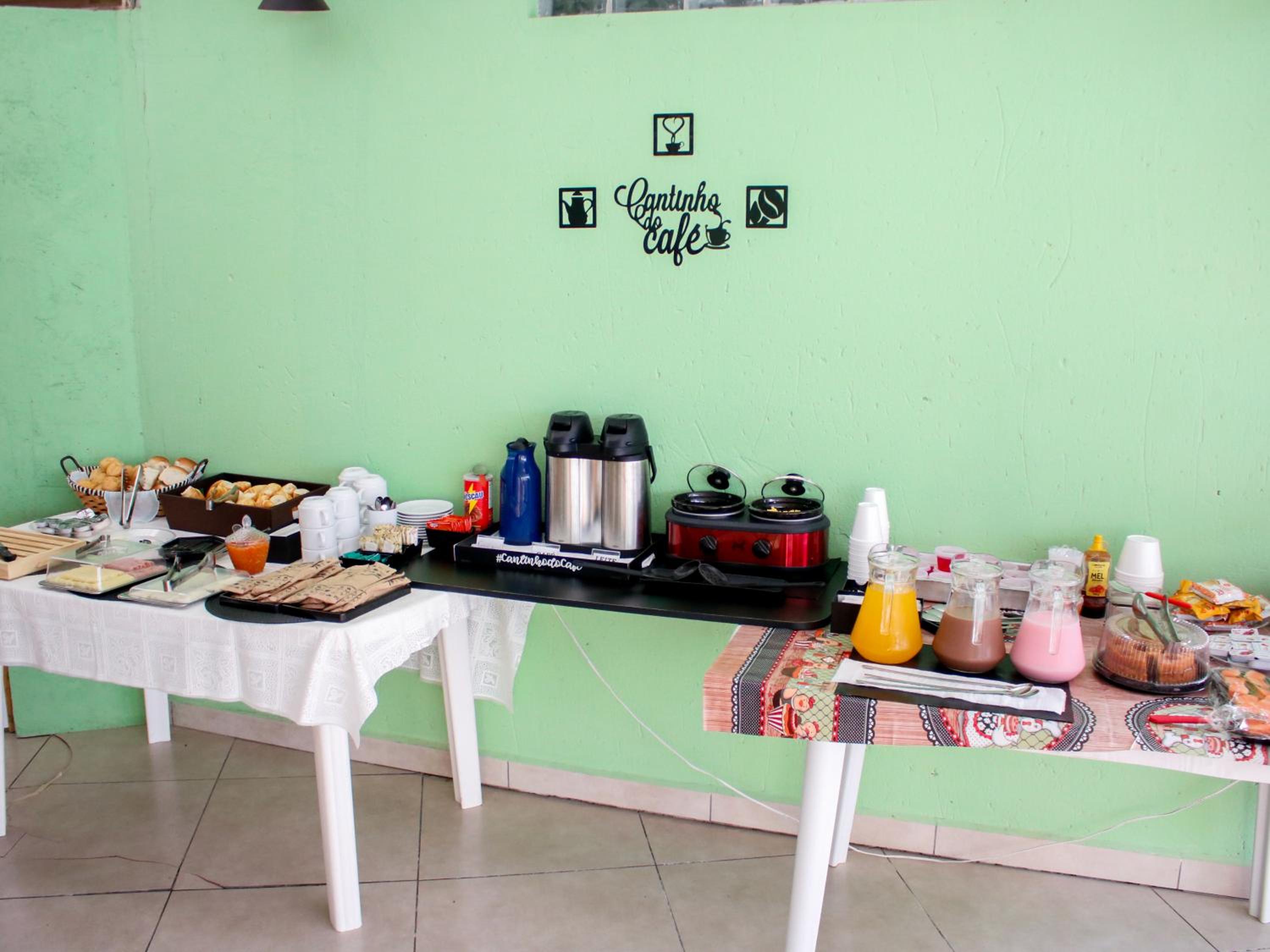 Pousada Encanto das Águas de São Pedro pertinho do Thermas com café