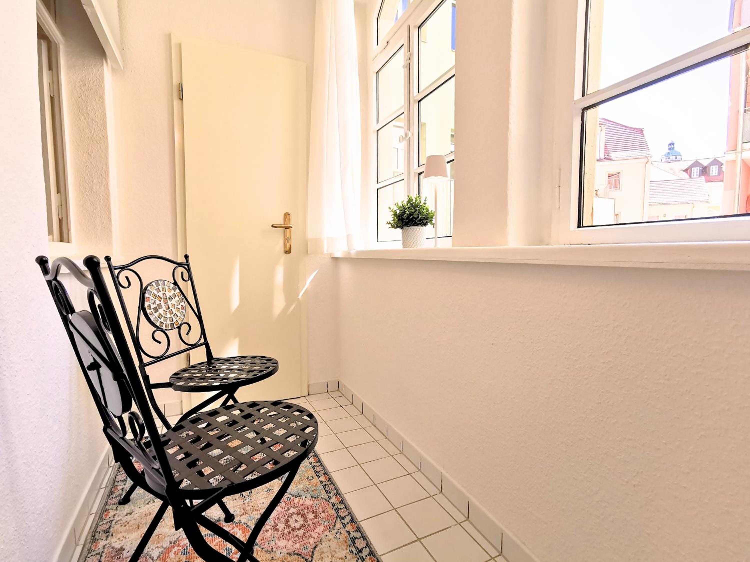 Fynbos Apartments in der historischen Altstadt, Loggia, Parkplatz
