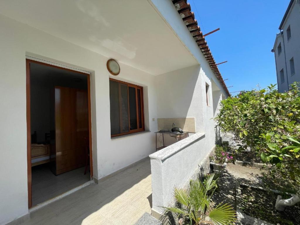 VILA CANO Boutique