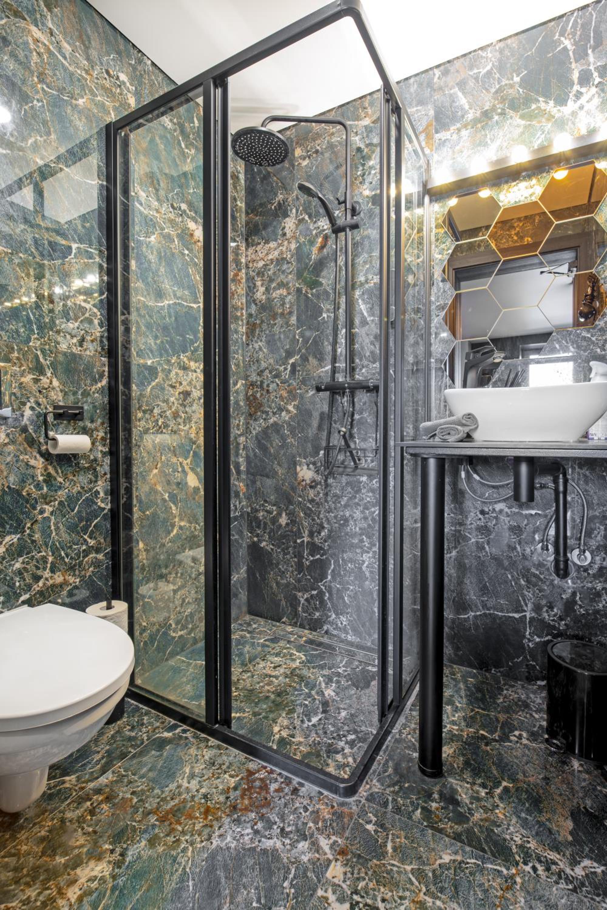 Apartments in Kaunas city centre with Jacuzzi bath view 2