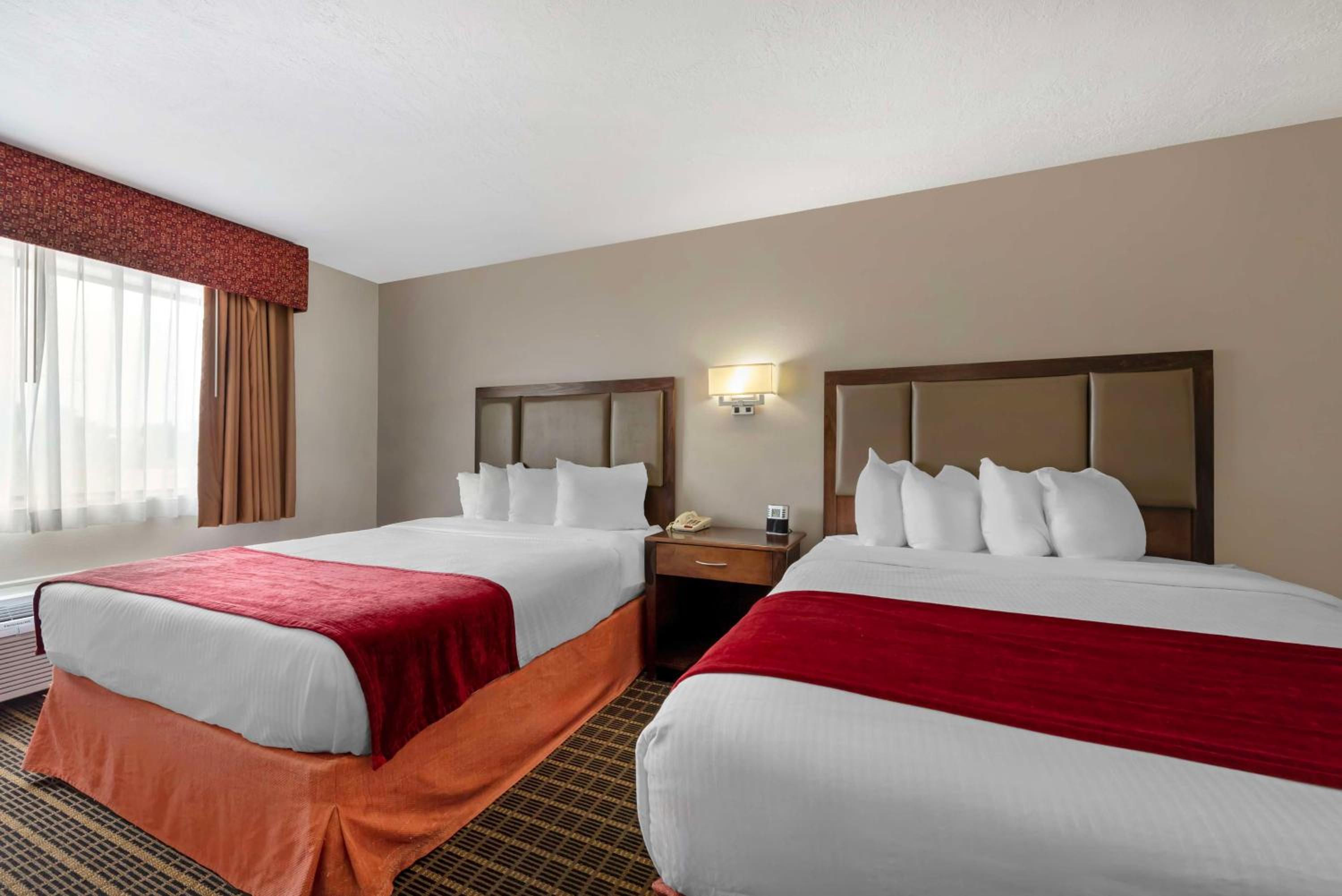 Best Western Plus Eagleridge Inn & Suites
