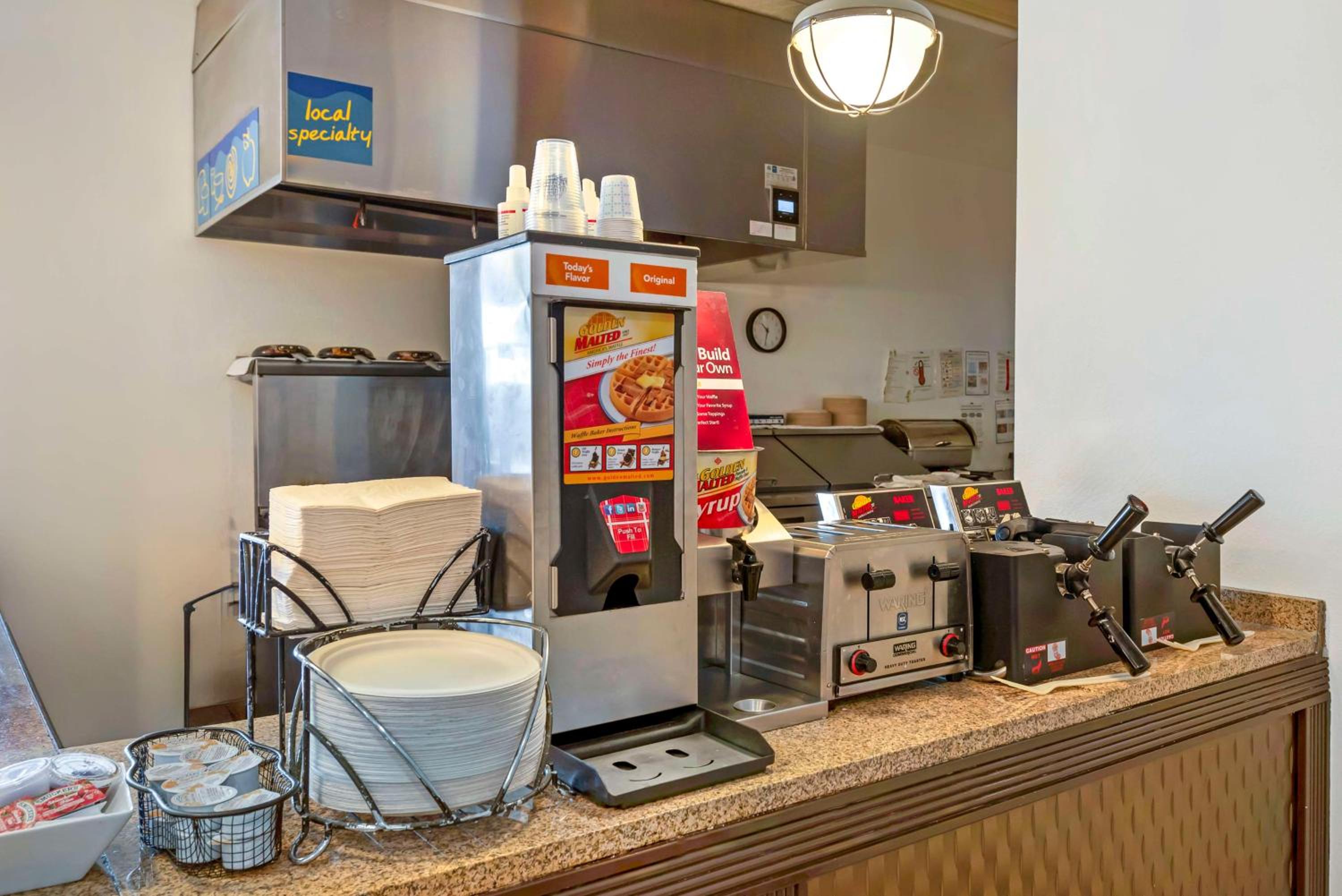 Best Western Plus Eagleridge Inn & Suites