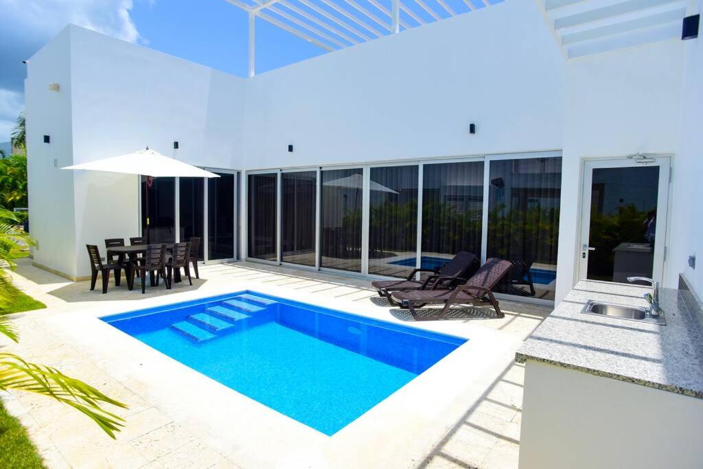 Luxury Villa Playa Nueva Romana