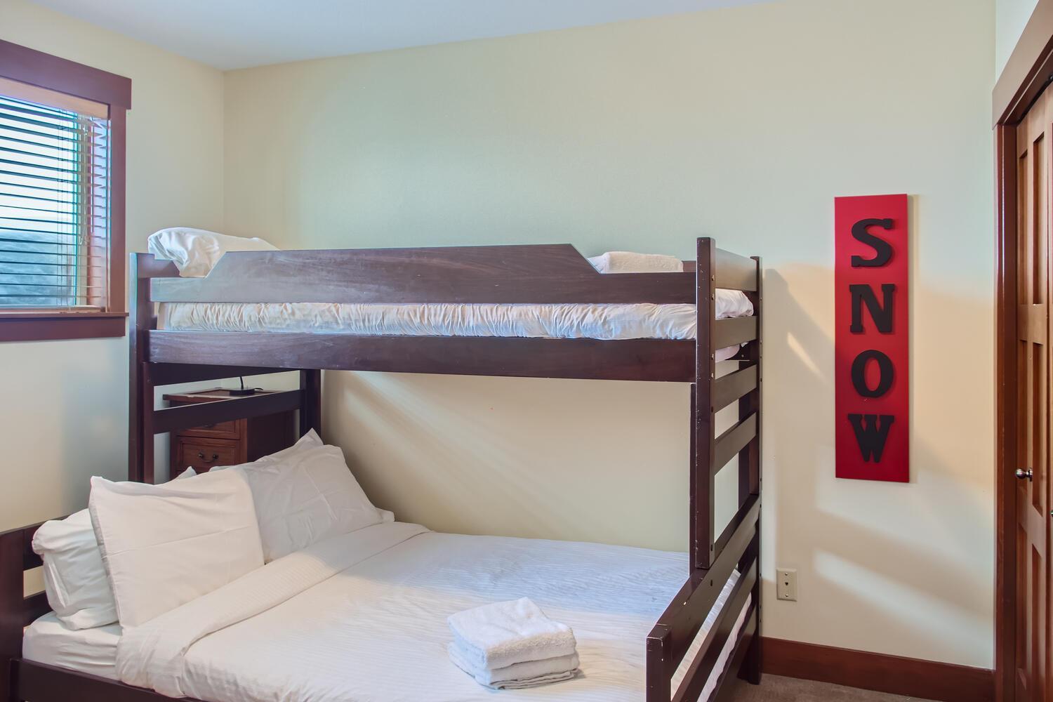 Stonegate Resort Unit A202