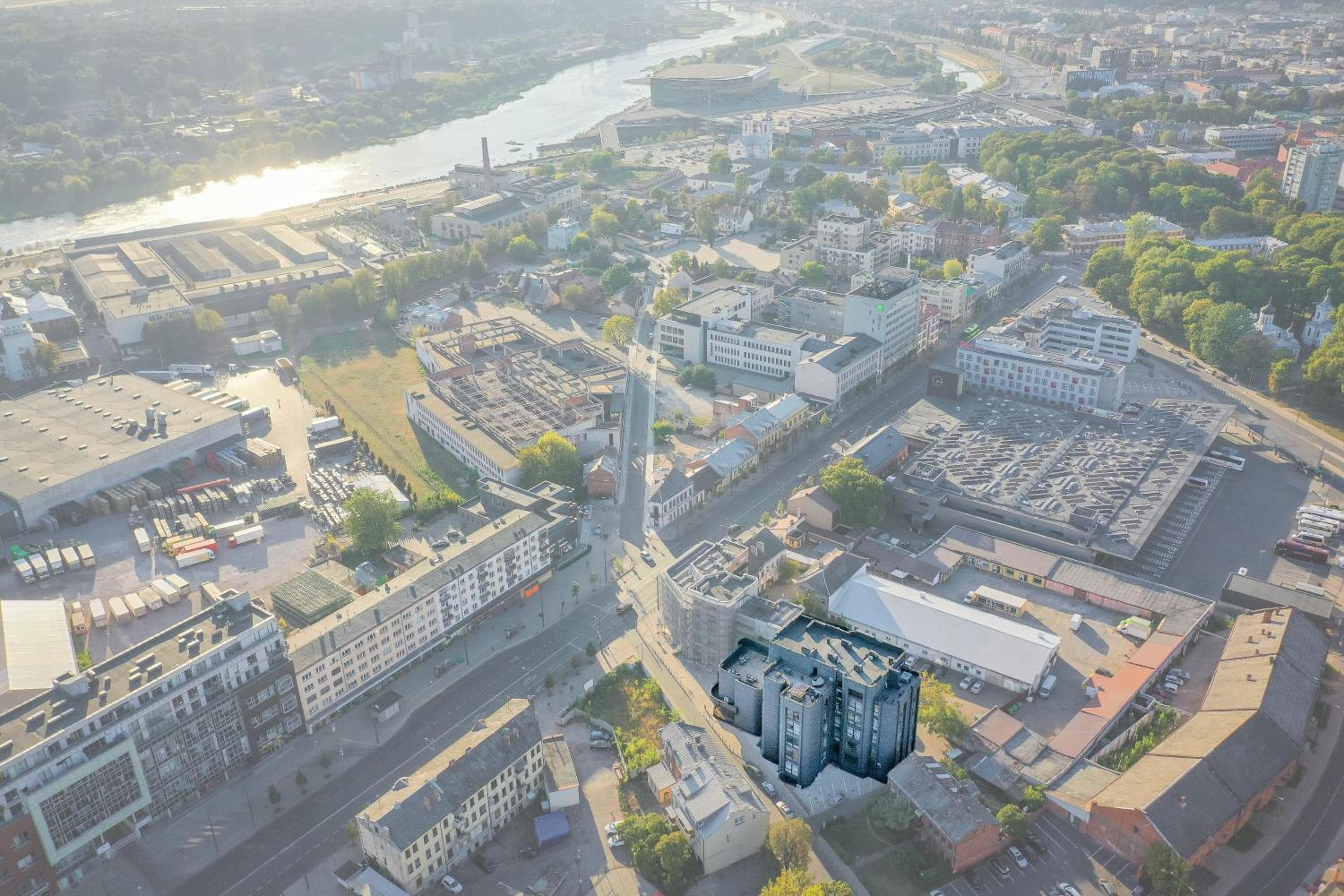 Apartments in Kaunas city centre with Jacuzzi bath view 4