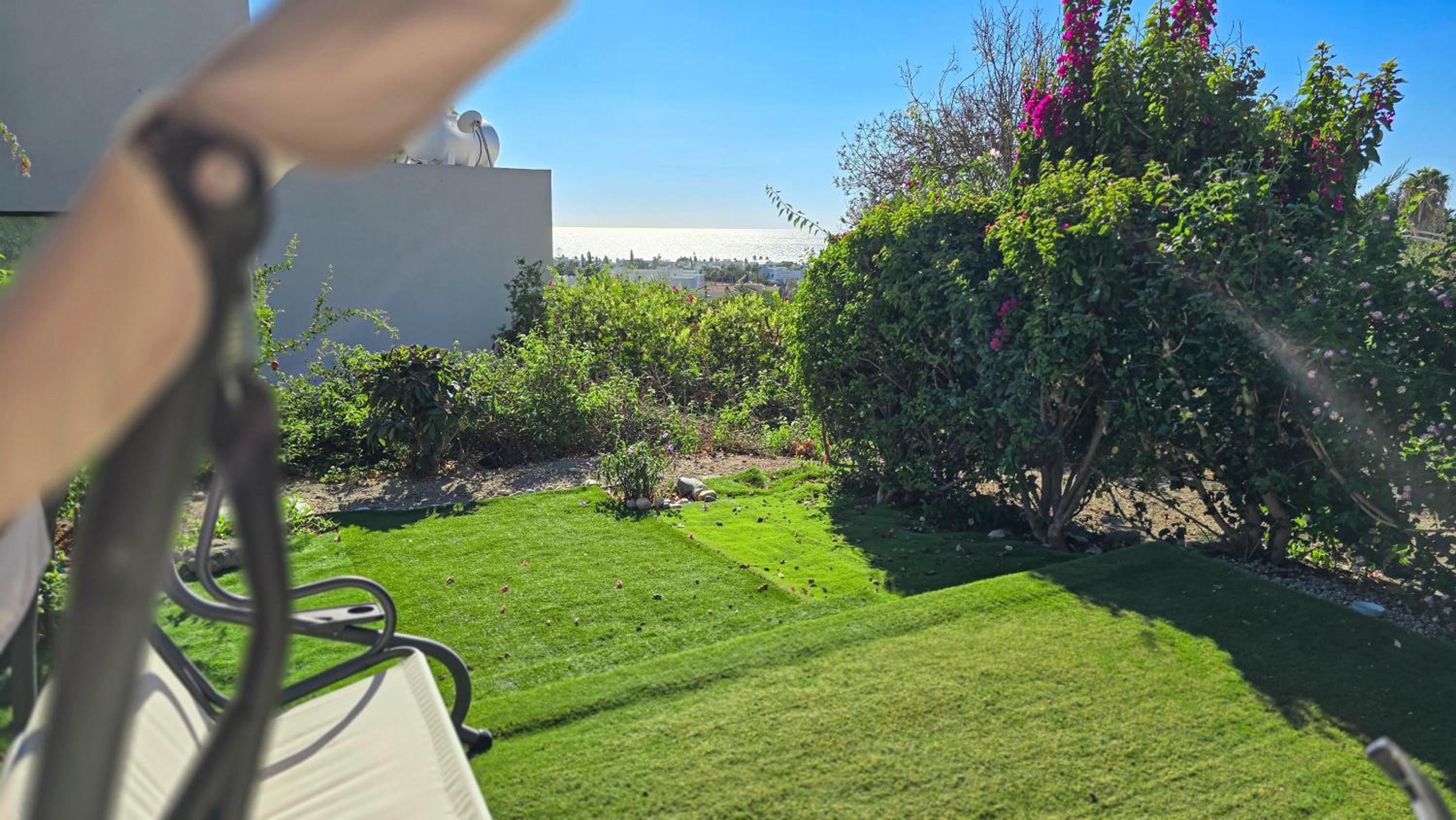 CSS Calm Smart Superior 2BD with Private Yard