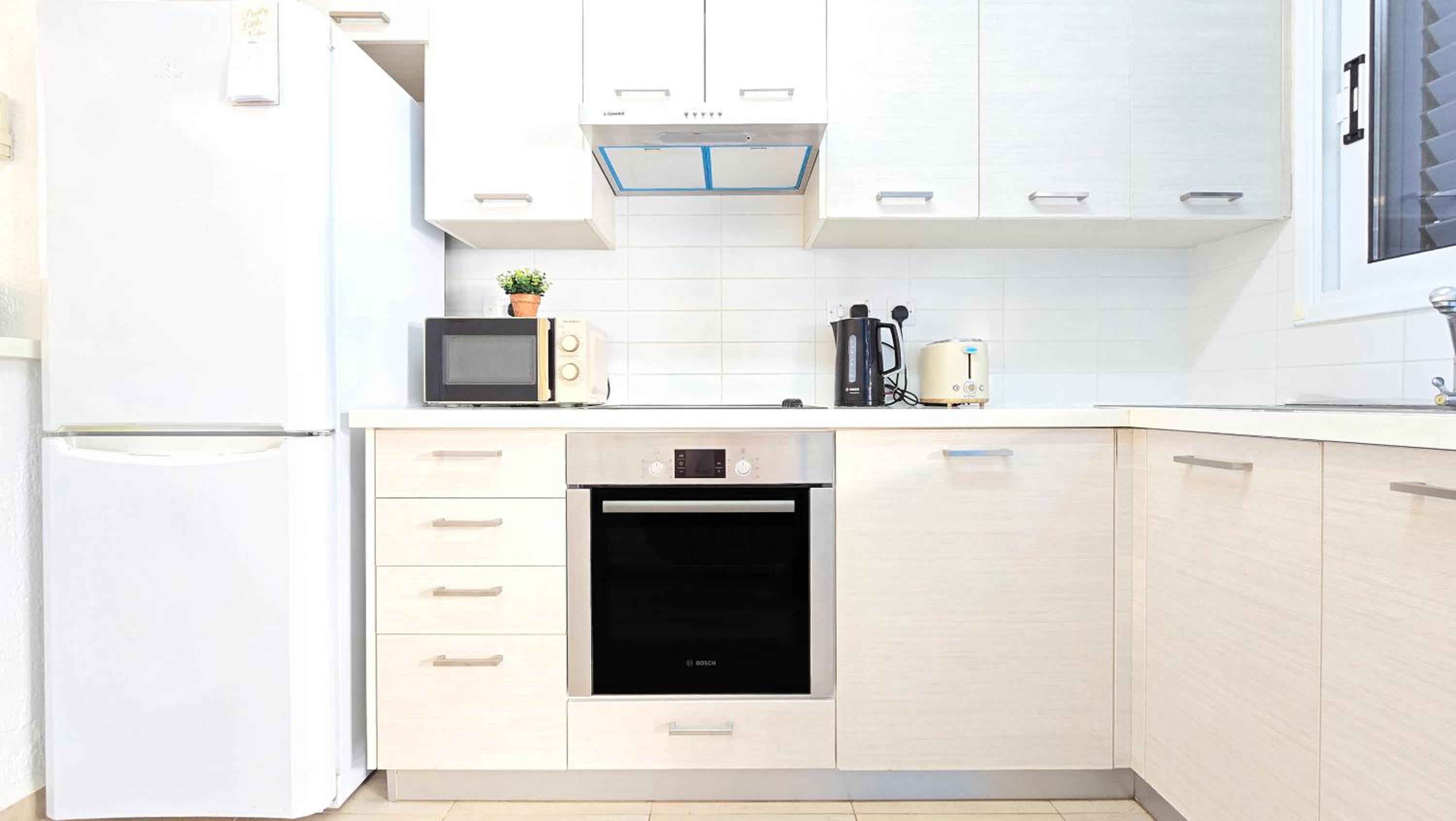 CSS Calm Smart Superior 2BD with Private Yard