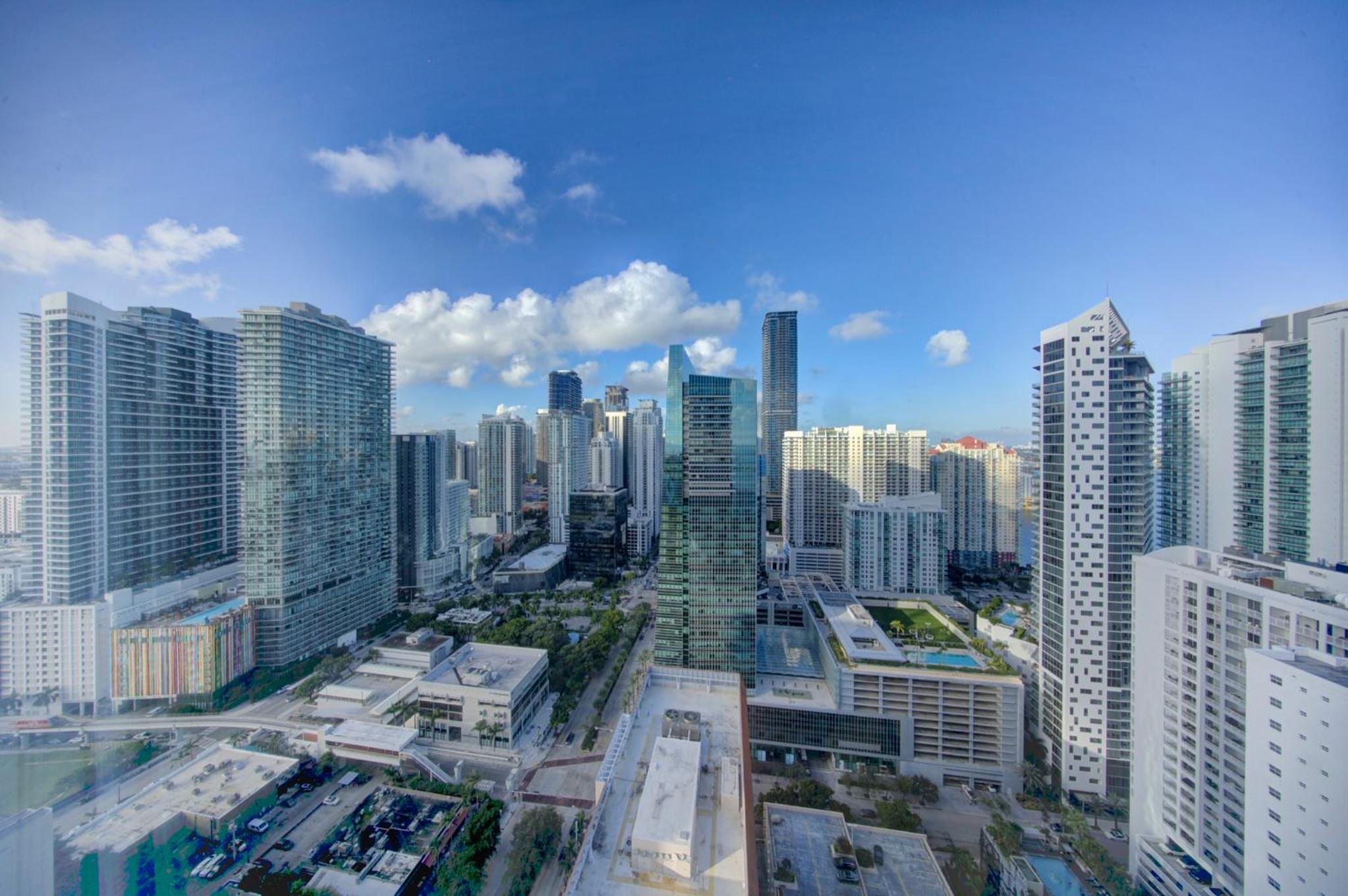 Luxurious Four Seasons Two Bedroom Suite