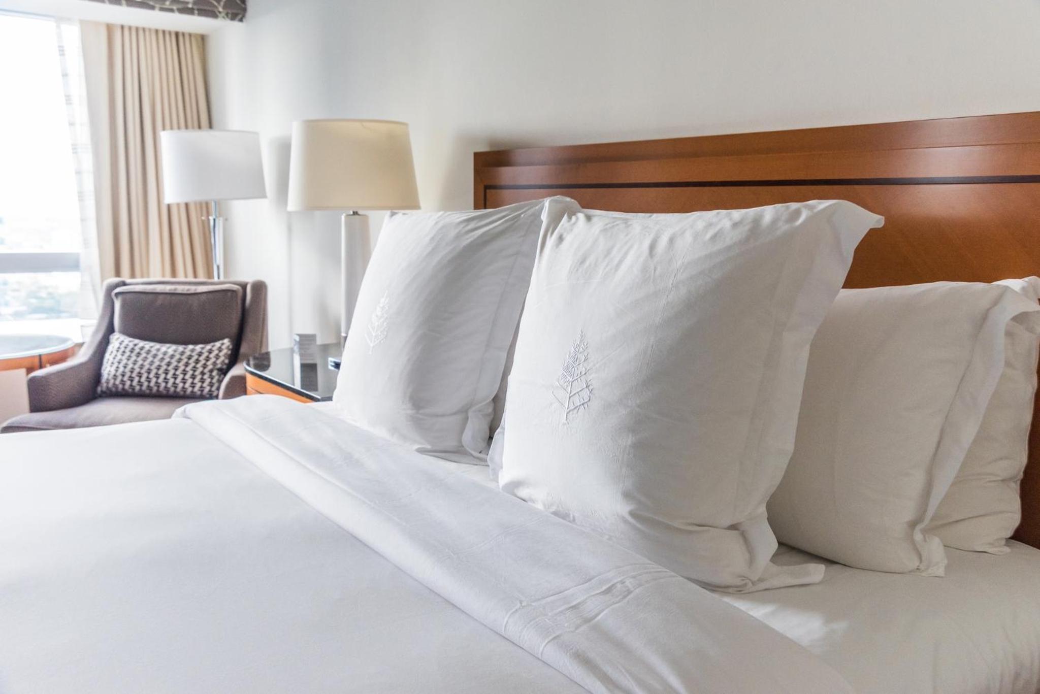 Luxurious Four Seasons Two Bedroom Suite