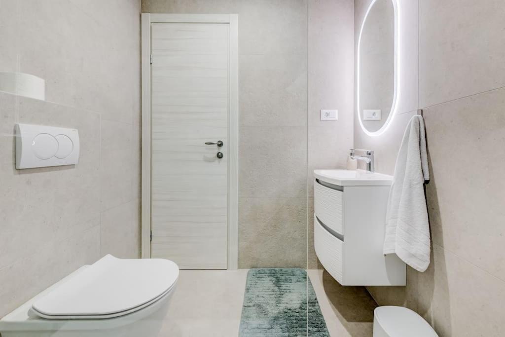 Firule Hidden Gem en Split — bathroom