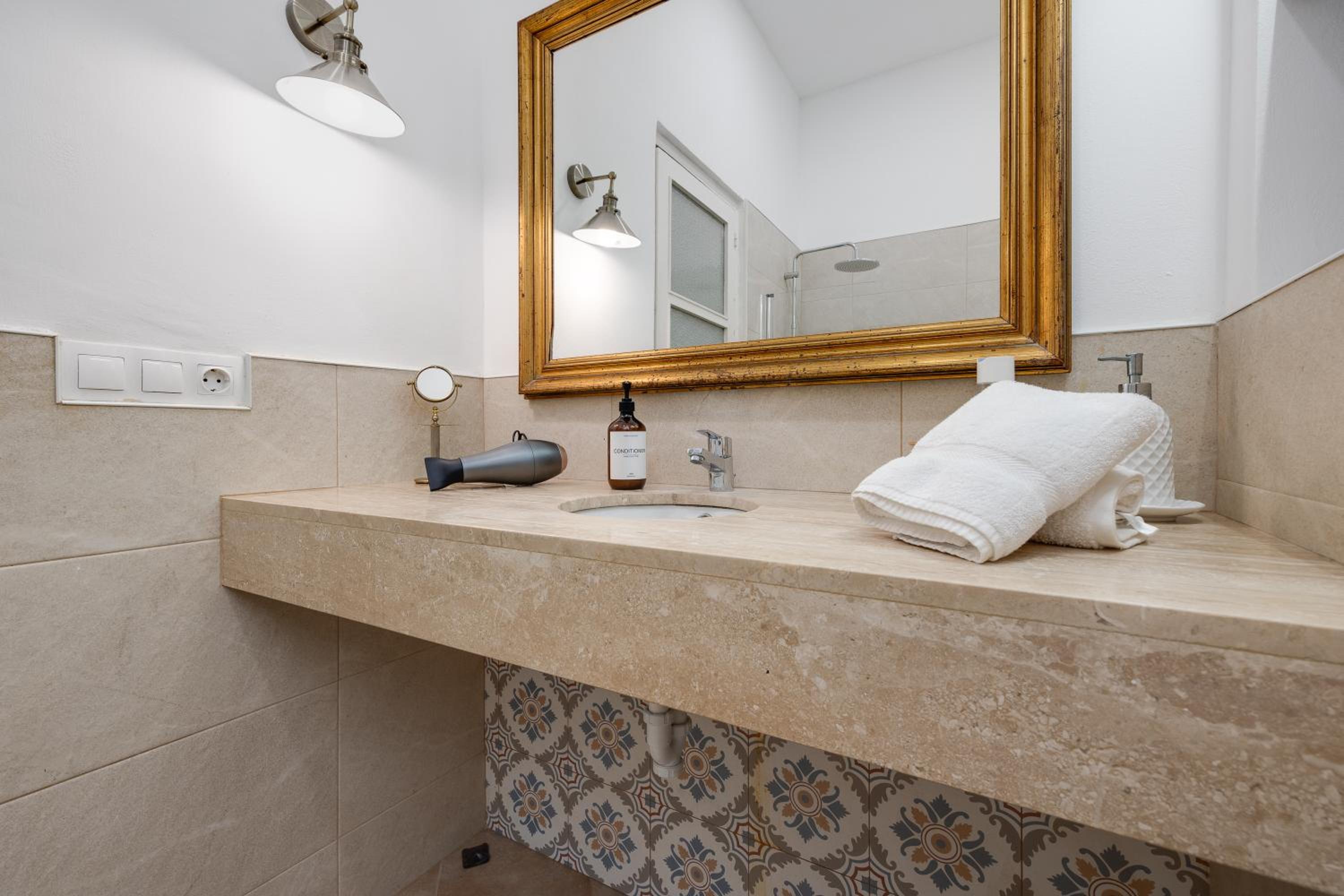 HB Apartments - Luxury Boutique Mercado