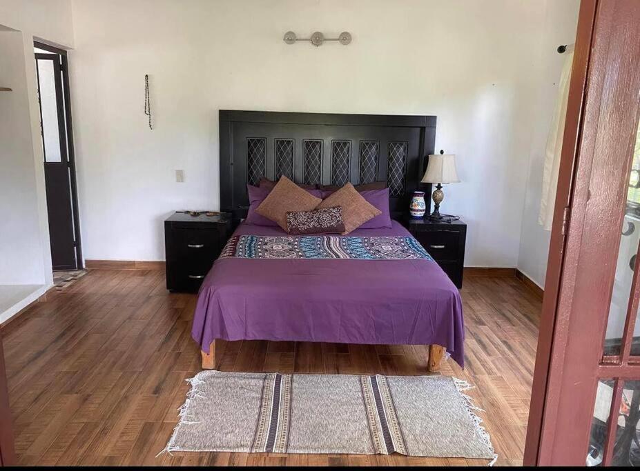 Cosy 2 bedroom 2 bathroom view 4