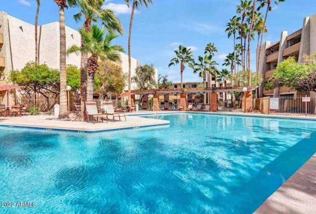 Old Town Condo with 2 King Size Suites view 4