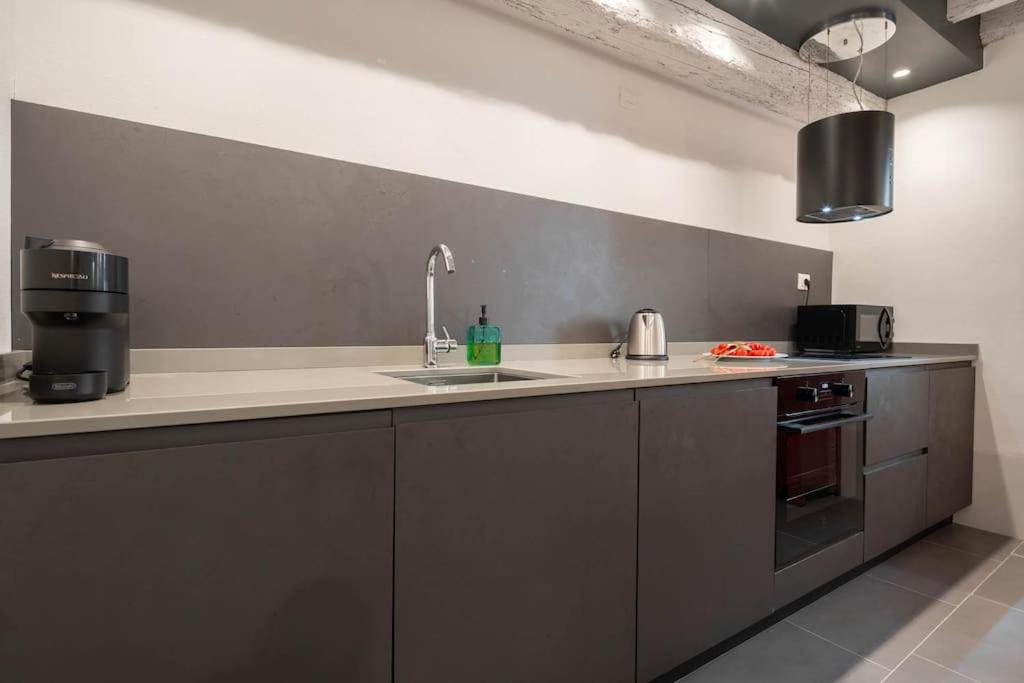 Rialto Green Design Apartment
