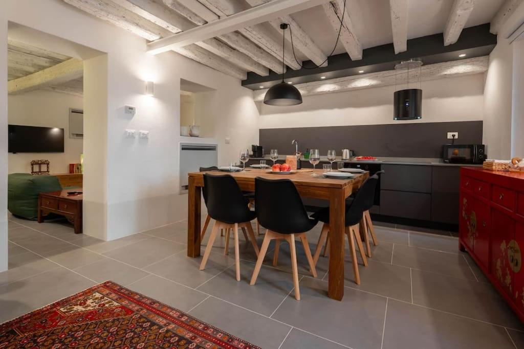 Rialto Green Design Apartment