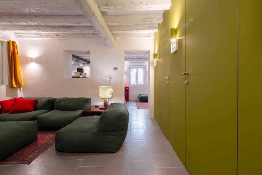 Rialto Green Design Apartment