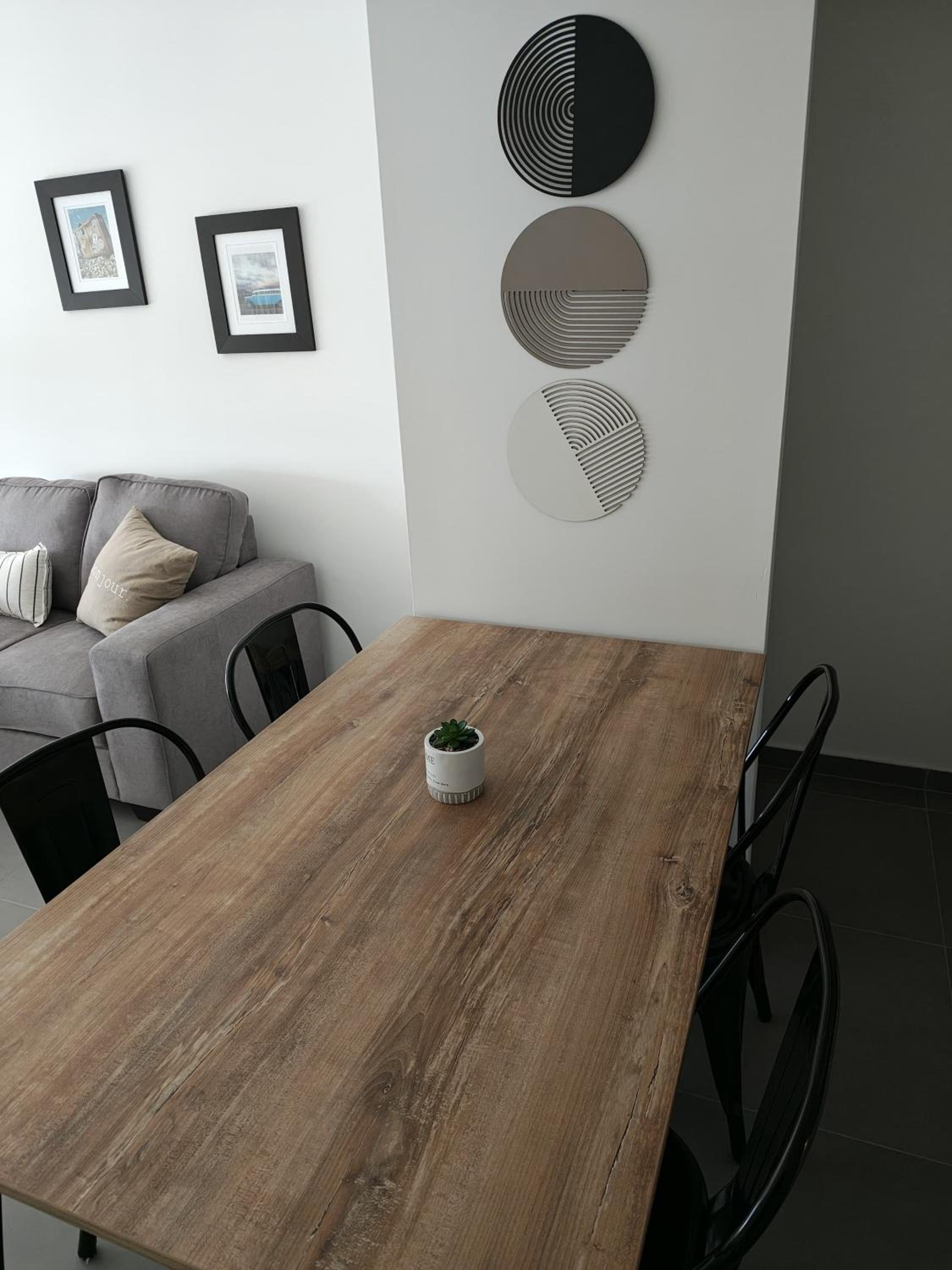 Southern Suites B9