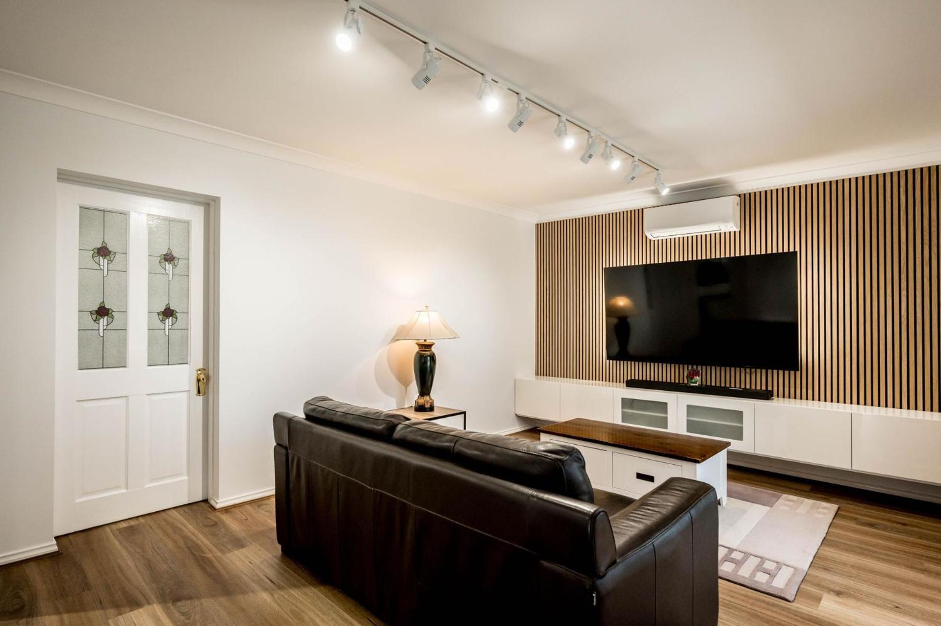 The Driscoll - Modern Smart Villa