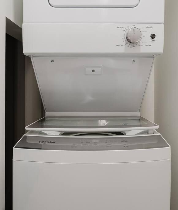 Prime 2BR by FLL Airport & Dania Beach Attractions view 5