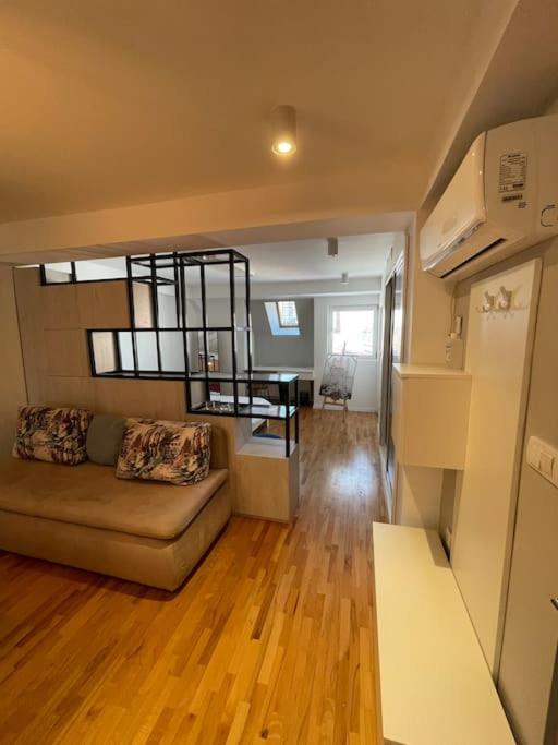 Spring apartment