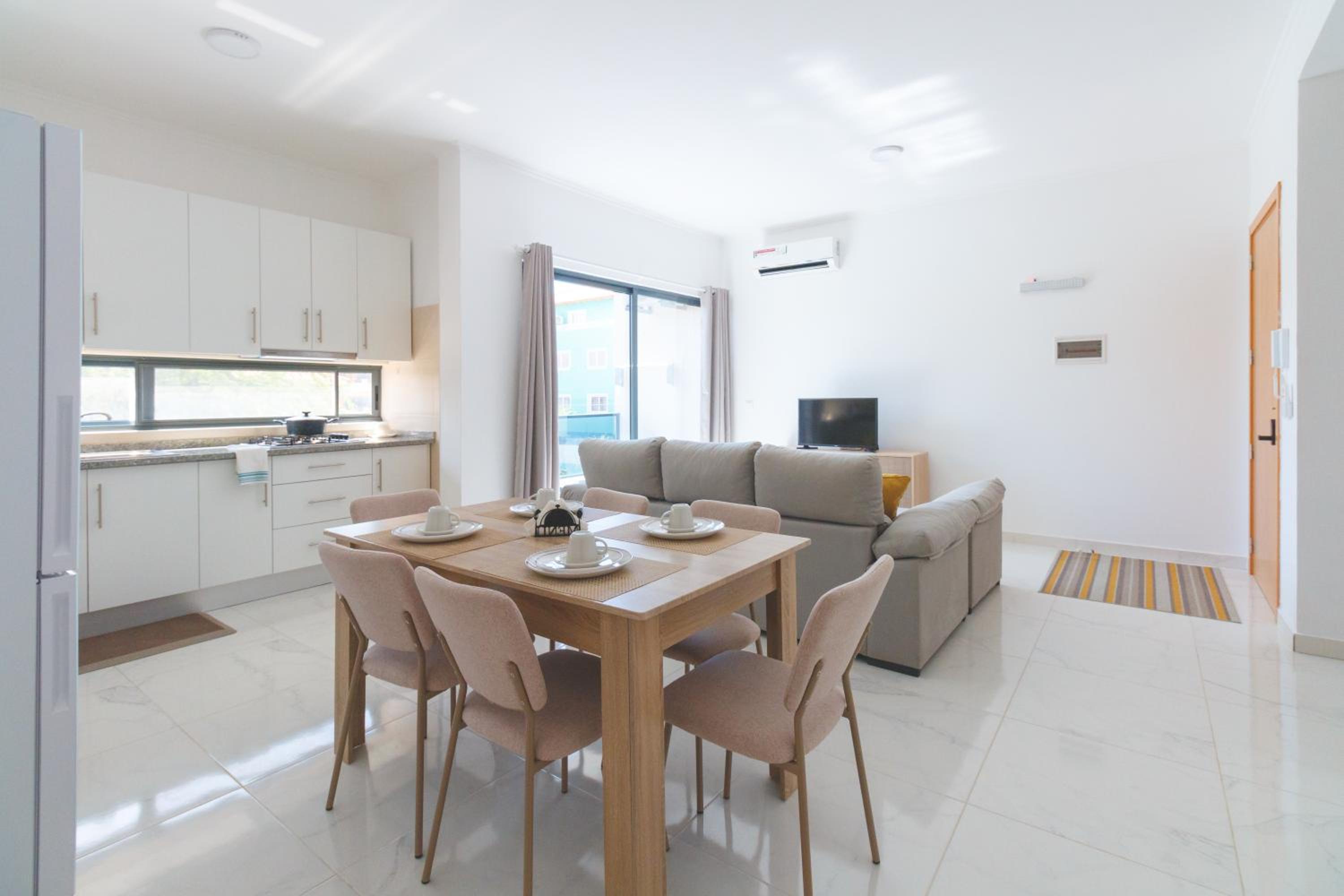 Brand New Spacious T3 Apartment in Santa Maria
