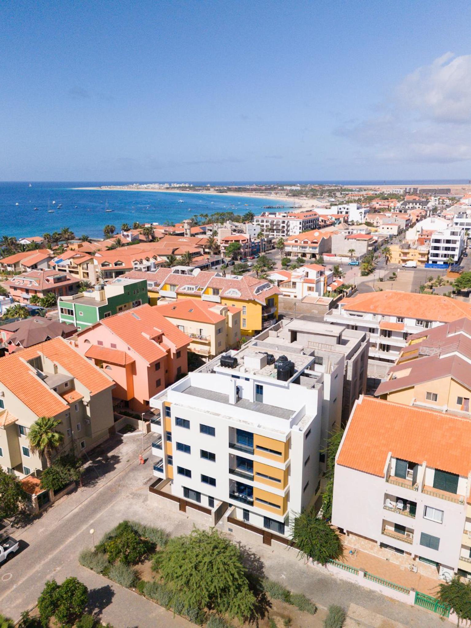 Brand New Spacious T3 Apartment in Santa Maria