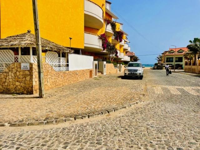 Brand New Spacious T3 Apartment in Santa Maria