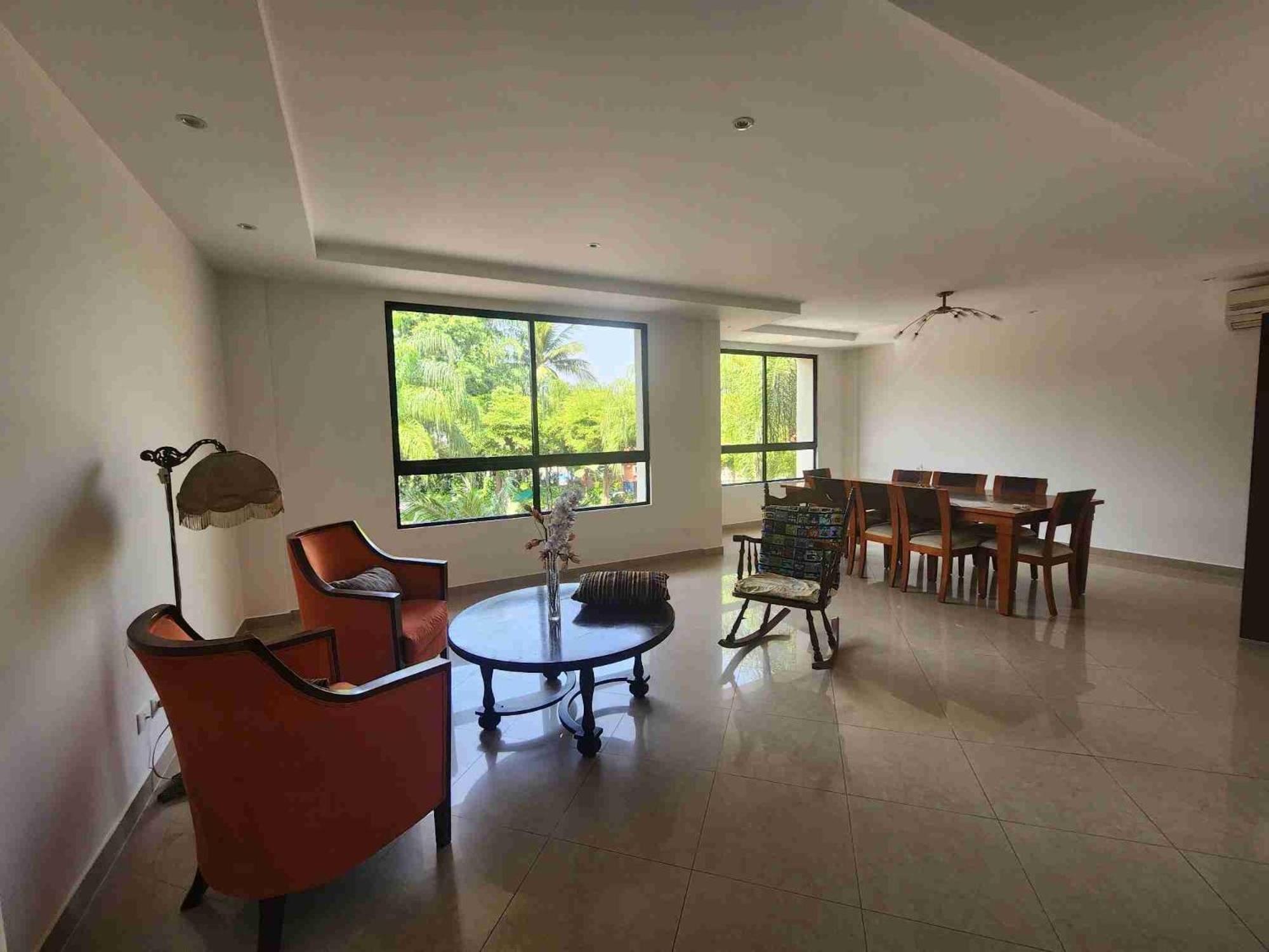 Hermoso Departamento en Samborondón