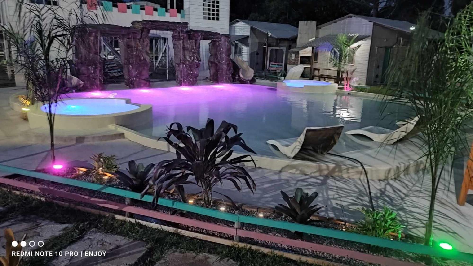 Cabañas con Piscina CLIMATIZADA