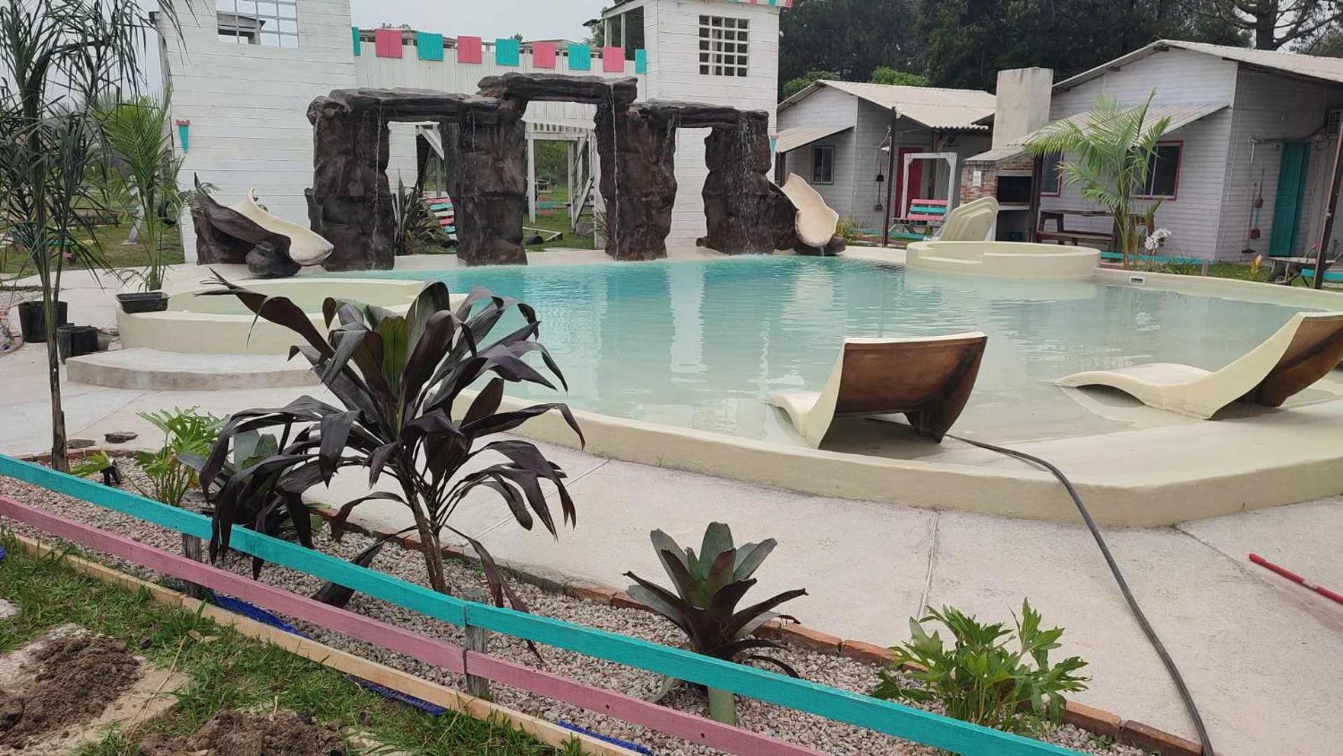 Cabañas con Piscina CLIMATIZADA