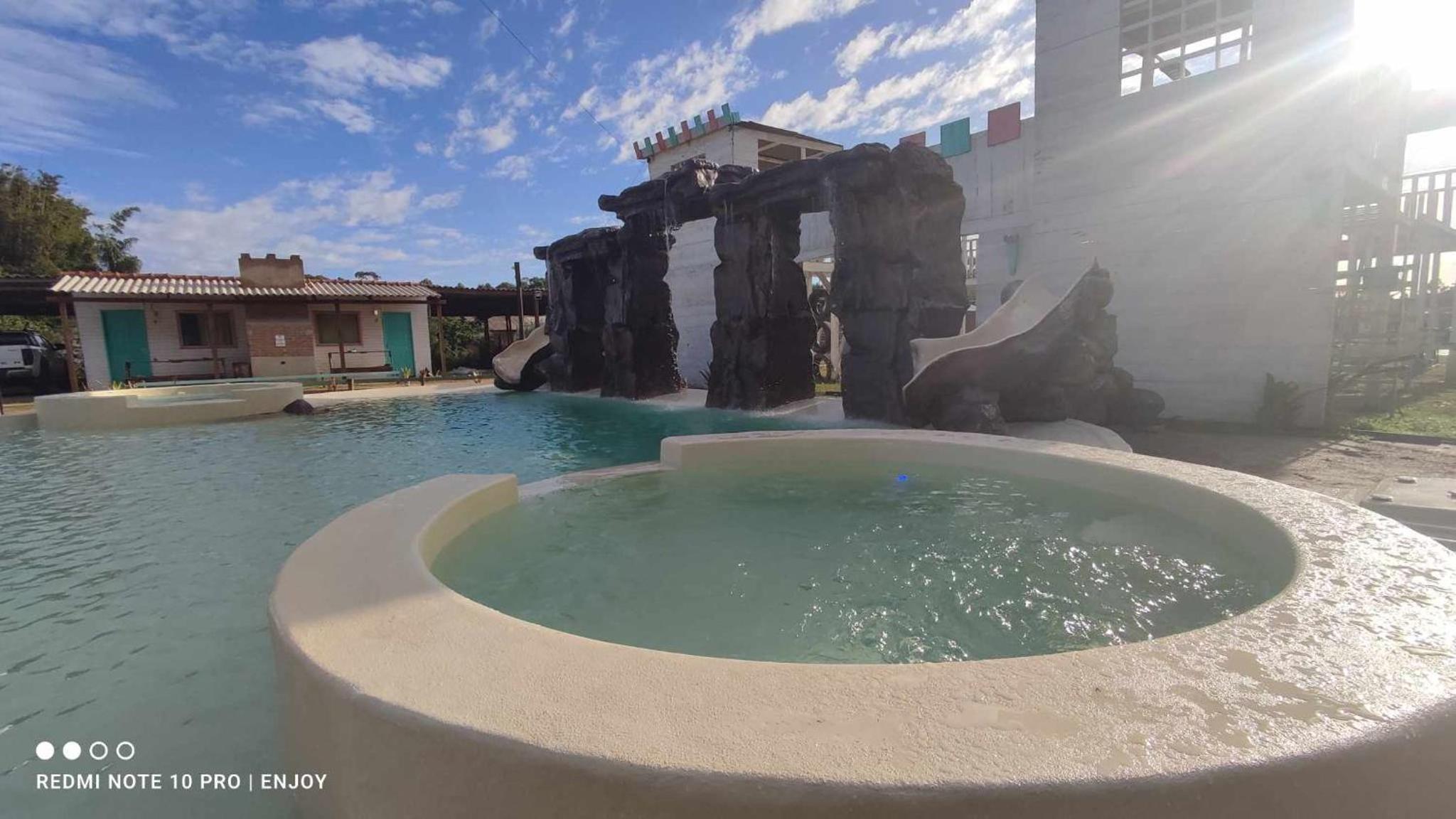 Cabañas con Piscina CLIMATIZADA