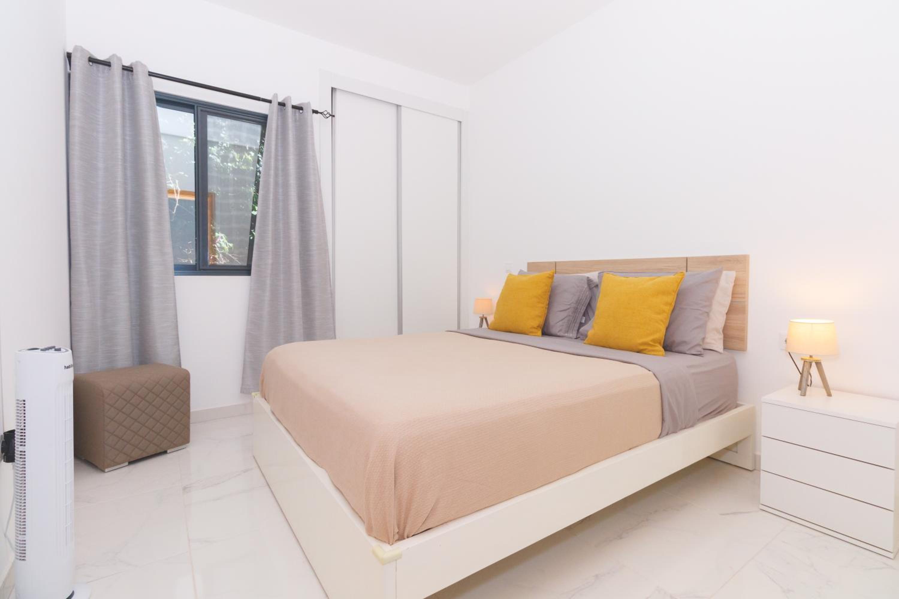 Brand New Spacious T3 Apartment in Santa Maria