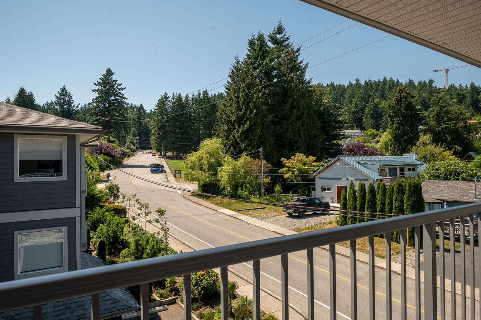Gibsons Landing Inn