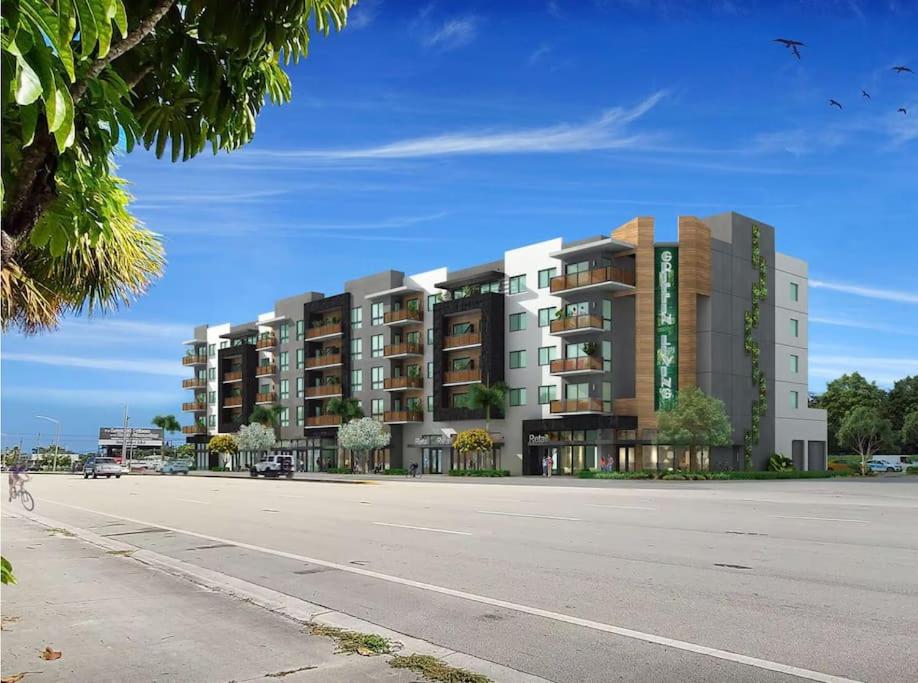 Prime 2BR Near FLL Airport, Dania Beach & Pointe