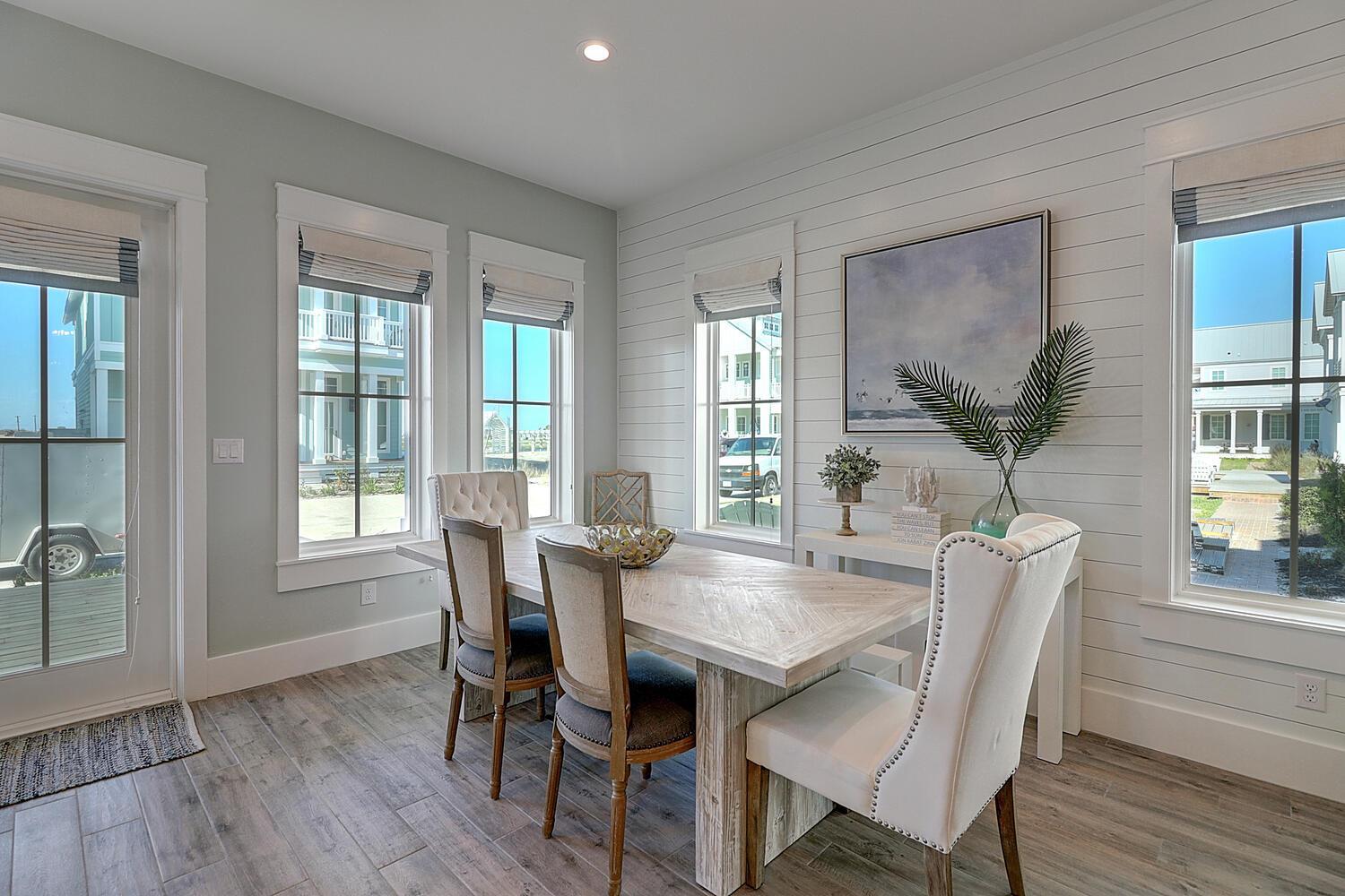 Surf Sand 235 LAK view 5
