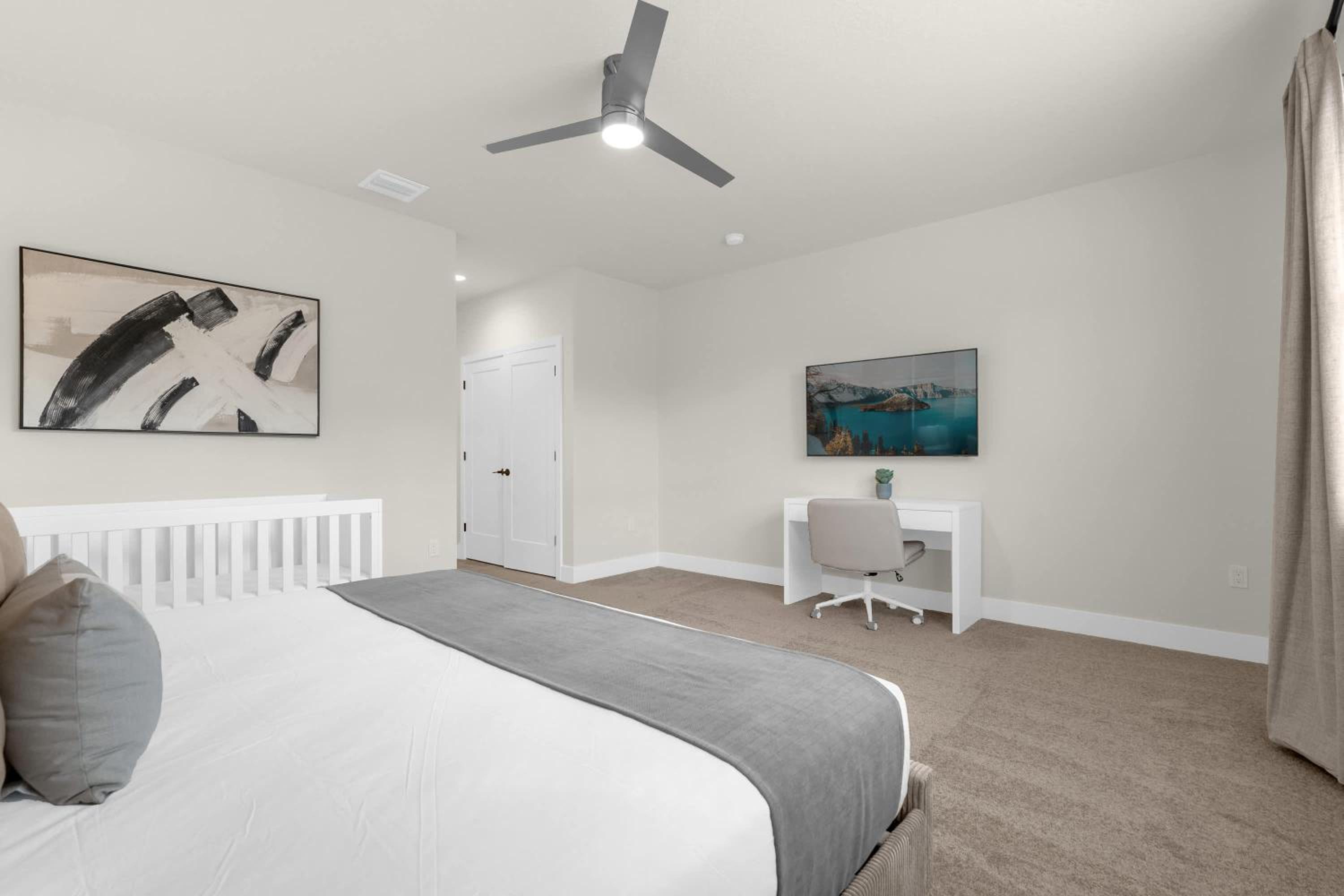 Upstay - Modern Family Townhouse w Private Pool