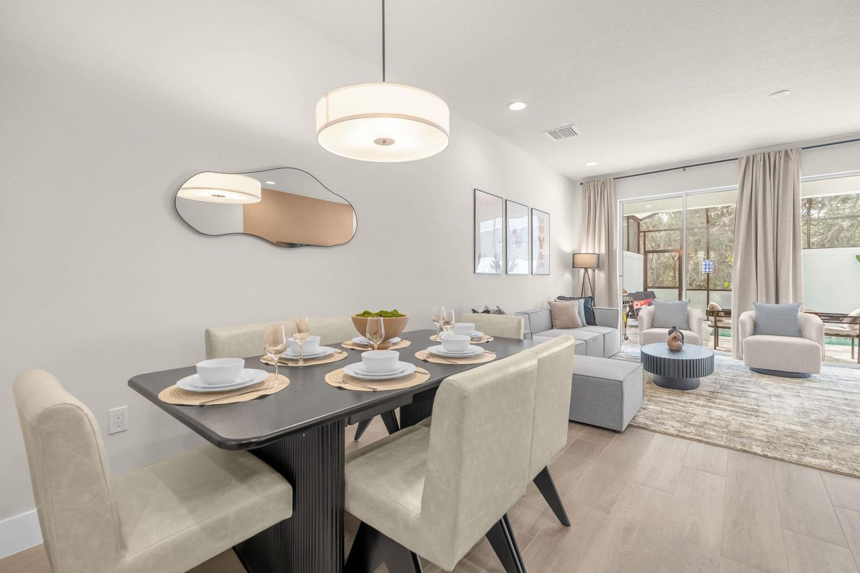 Upstay - Modern Family Townhouse w Private Pool