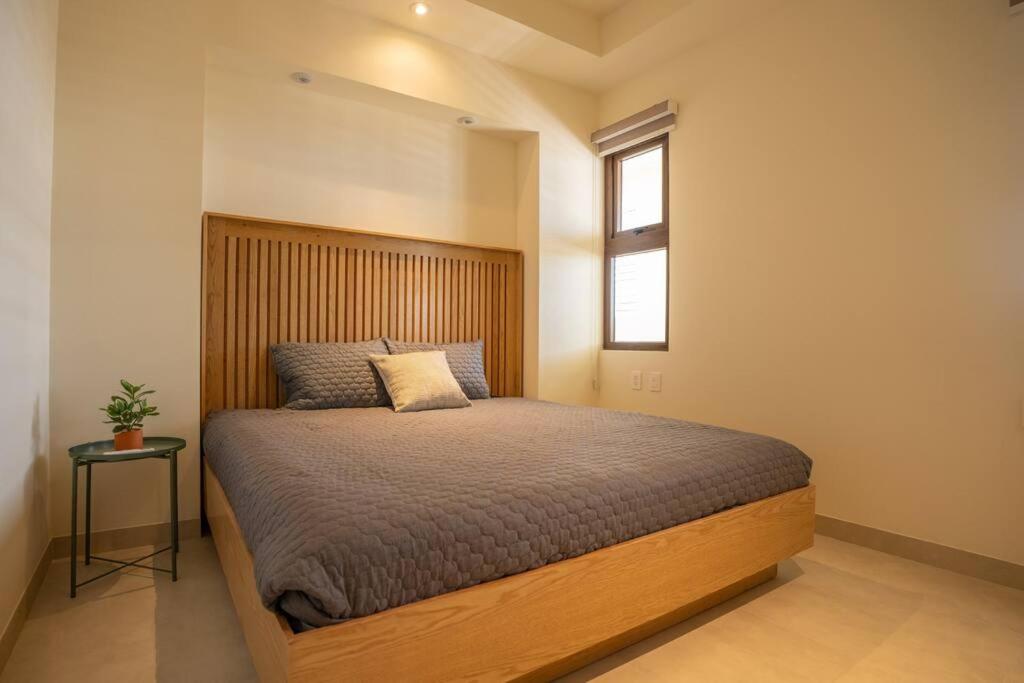 HIDDEN PARK - 7th Floor Apt with Rooftop Pool at Versalles view 2