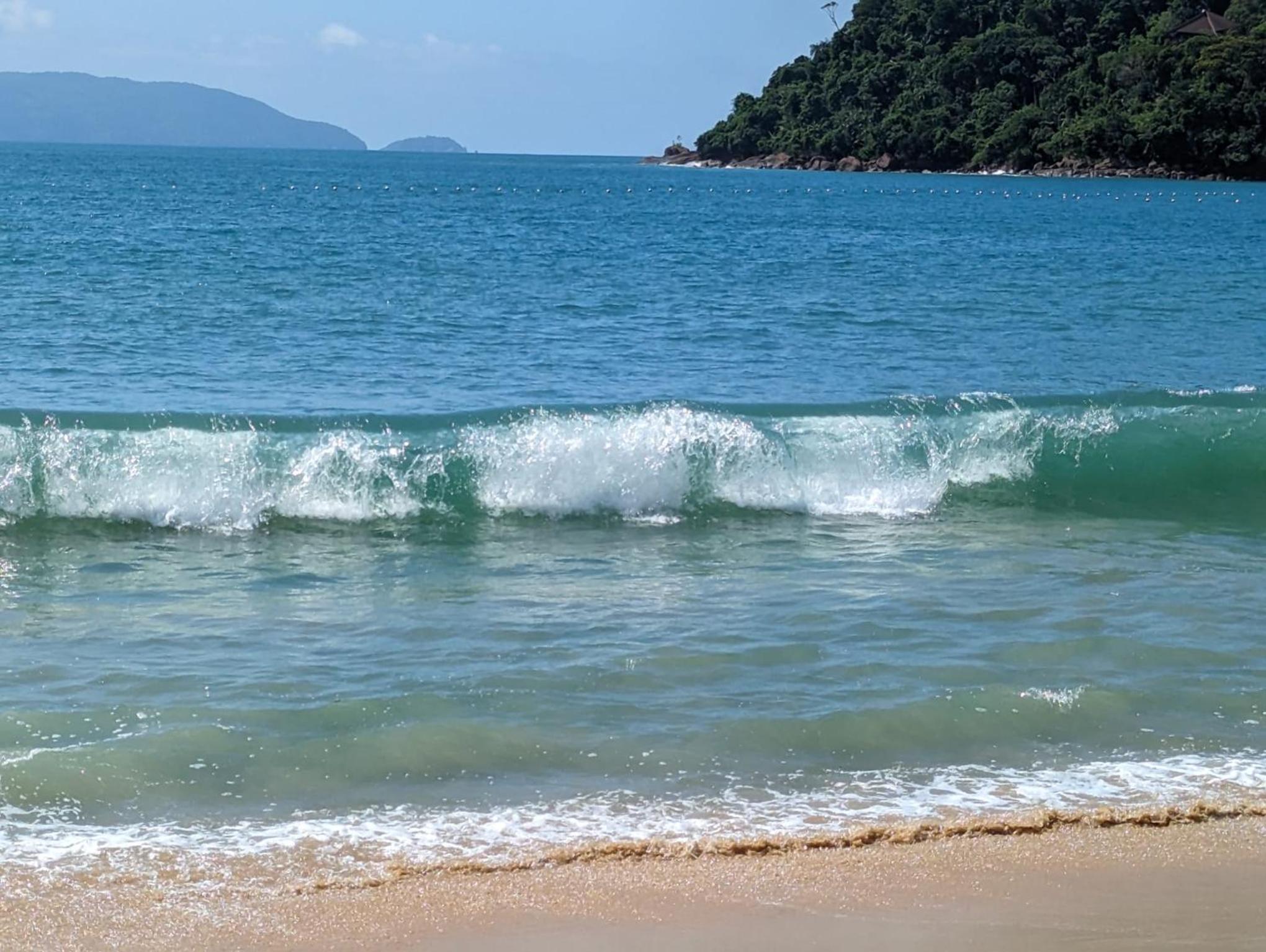 Casa entre o mar e mata Atlântica, praia Vermelha do Sul