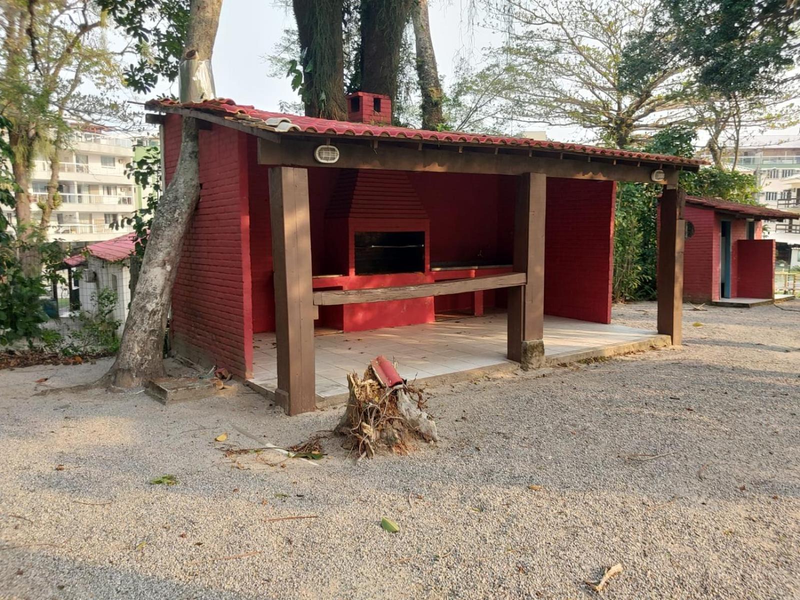 Casa Ampla com praia Reservada