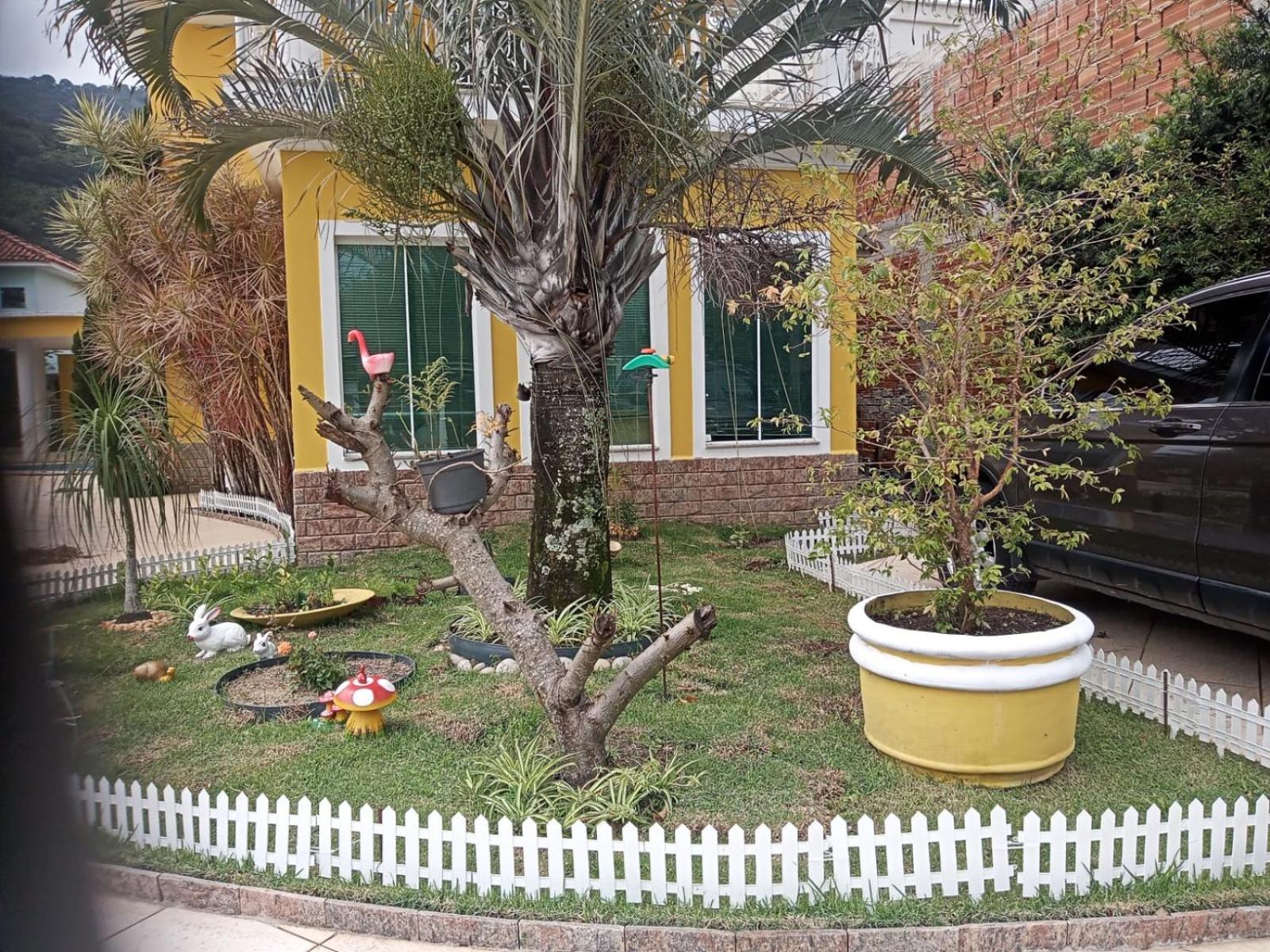 Casa Ampla com praia Reservada
