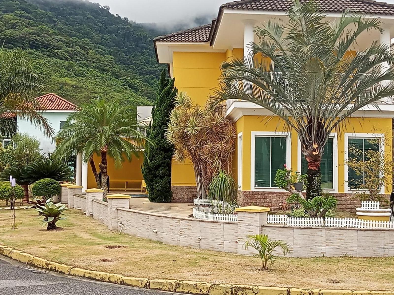 Casa Ampla com praia Reservada