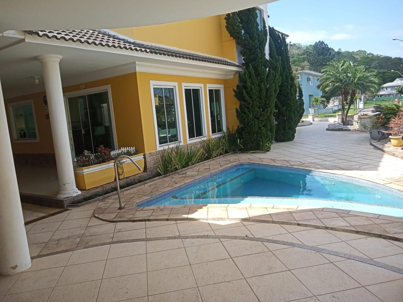 Casa Ampla com praia Reservada